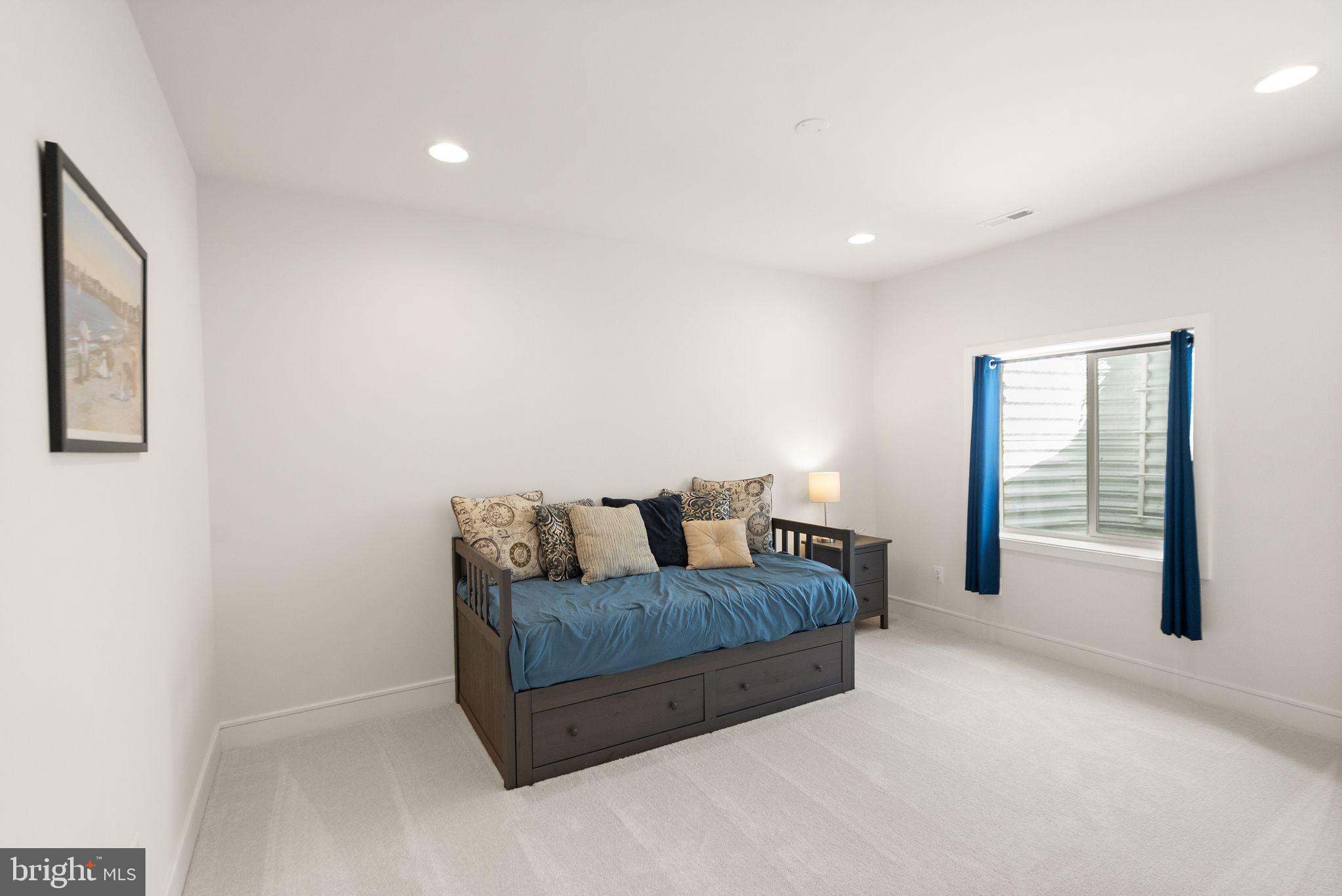 GLENMORE FARM - Residential