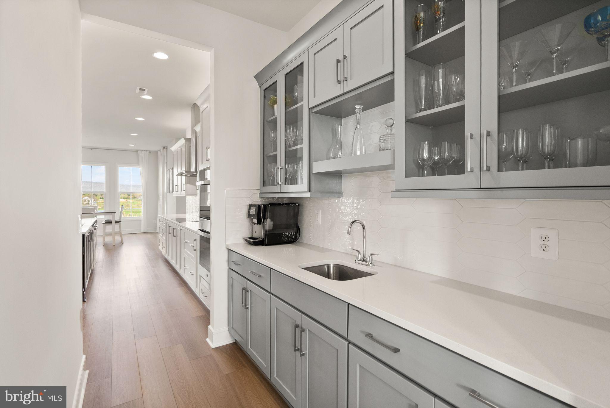 GLENMORE FARM - Residential