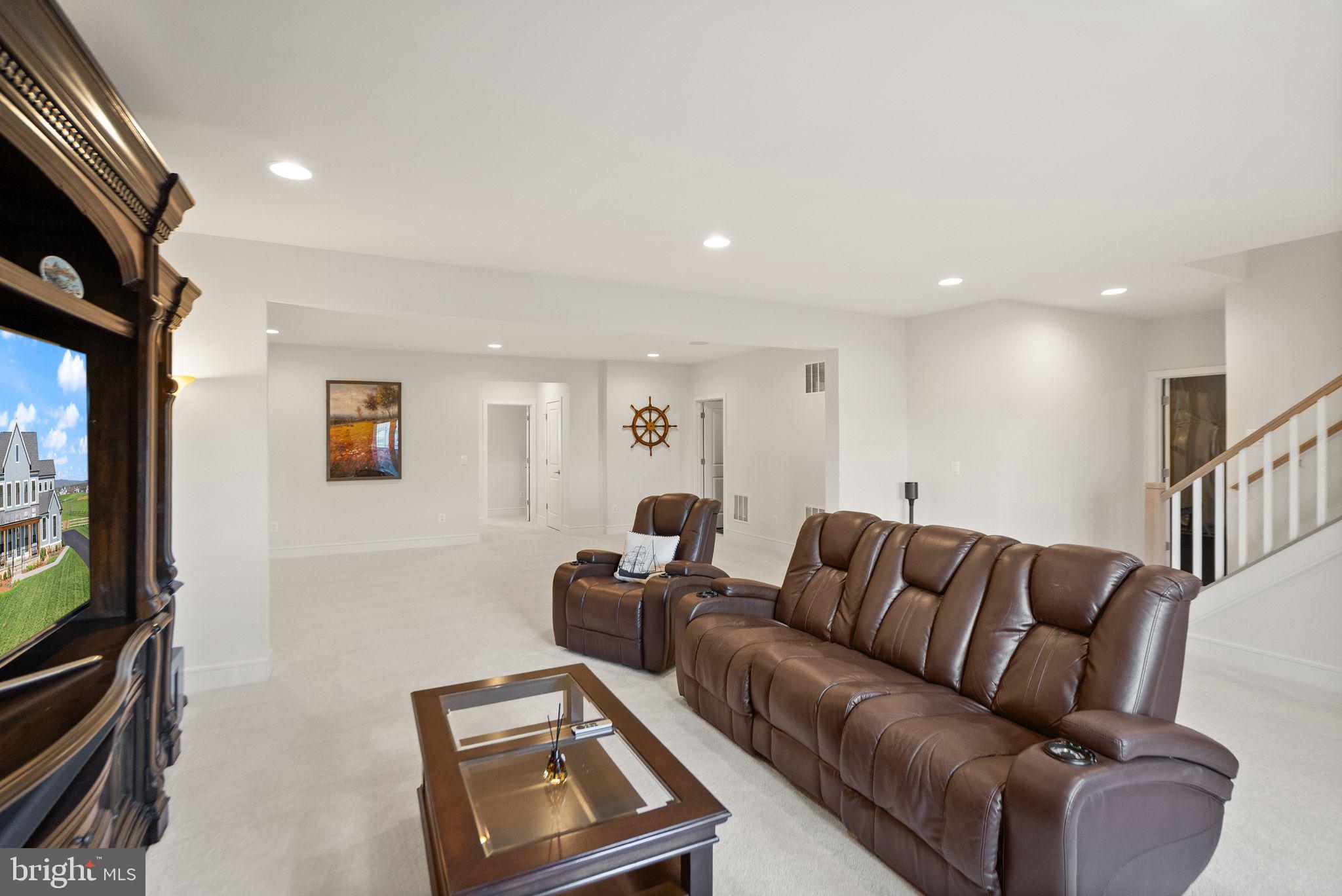 GLENMORE FARM - Residential