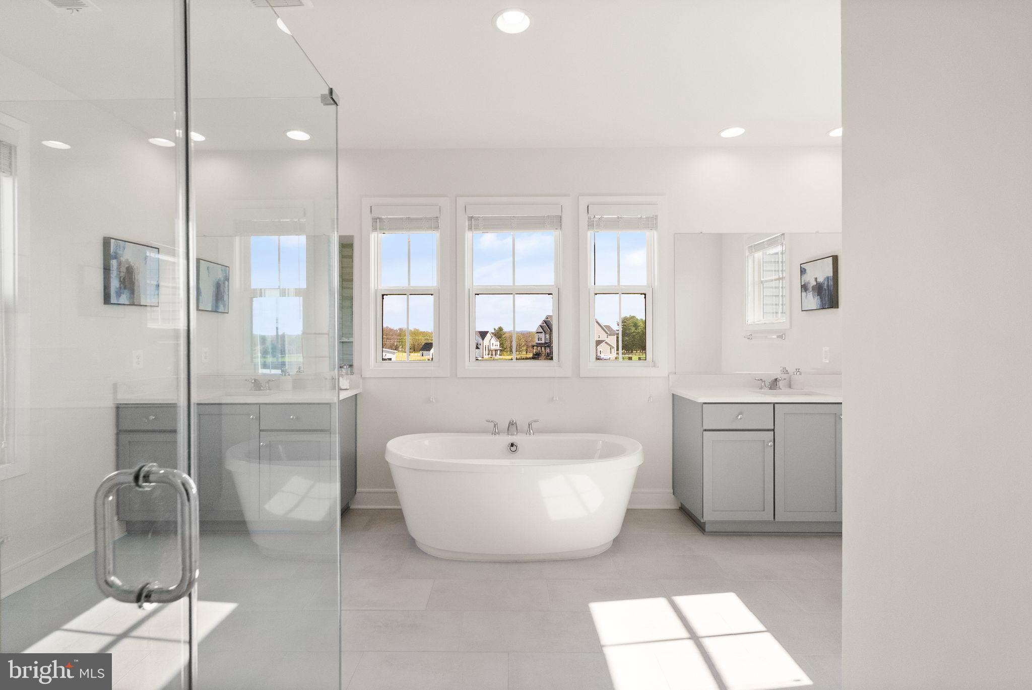 GLENMORE FARM - Residential