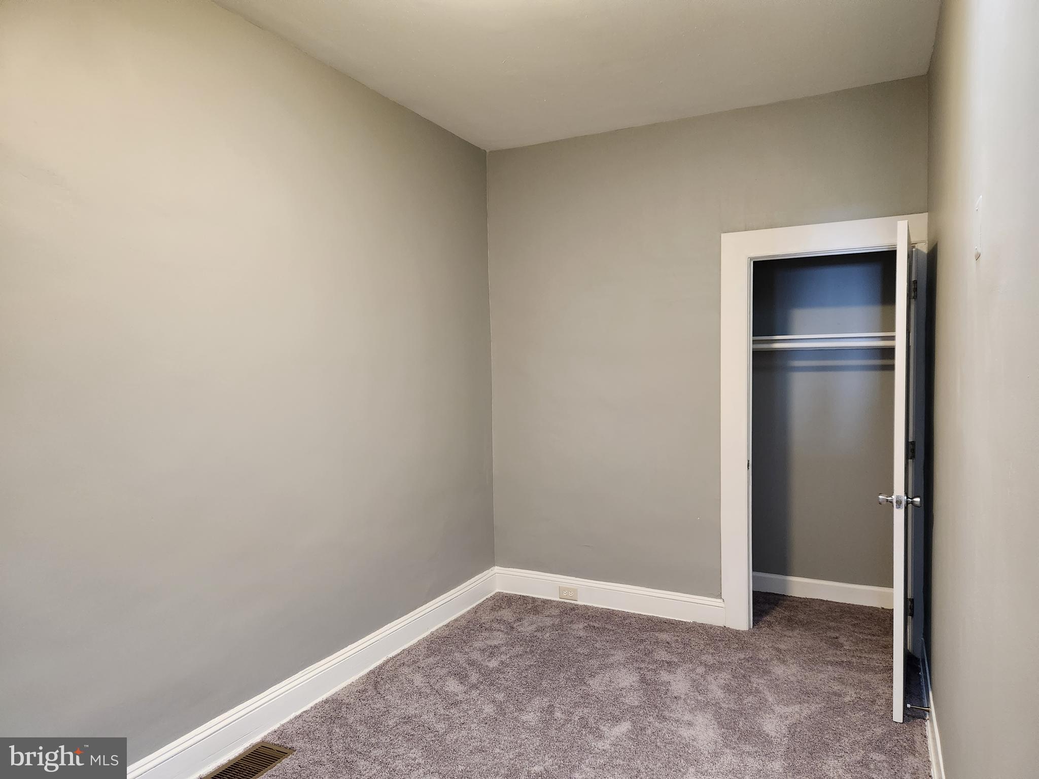 EAST BALTIMORE MIDWAY - Residential