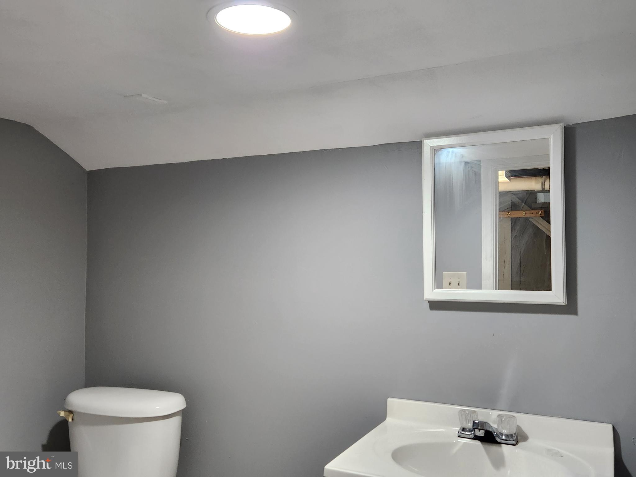 EAST BALTIMORE MIDWAY - Residential