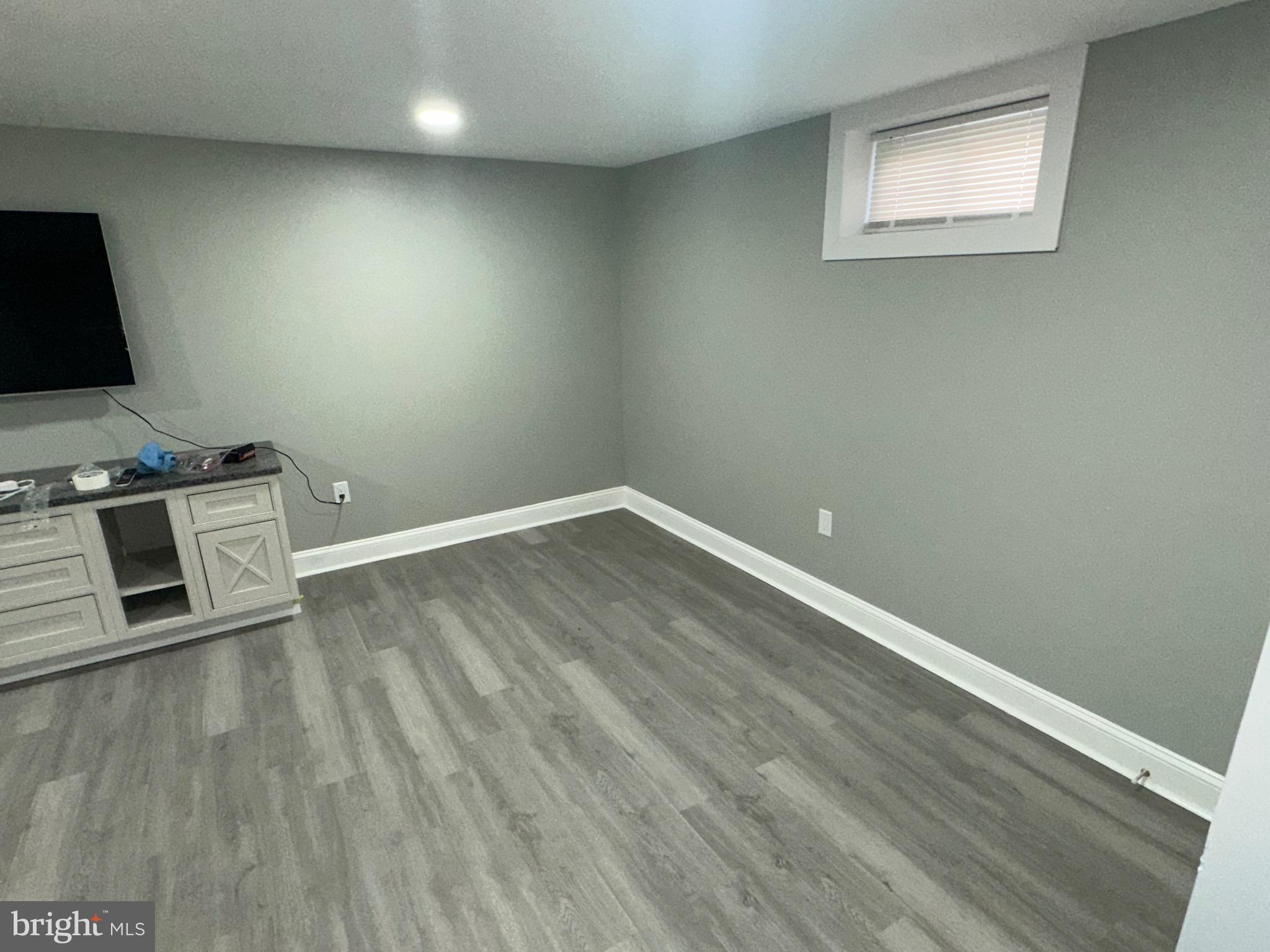 422 FREAR DRIVE 422