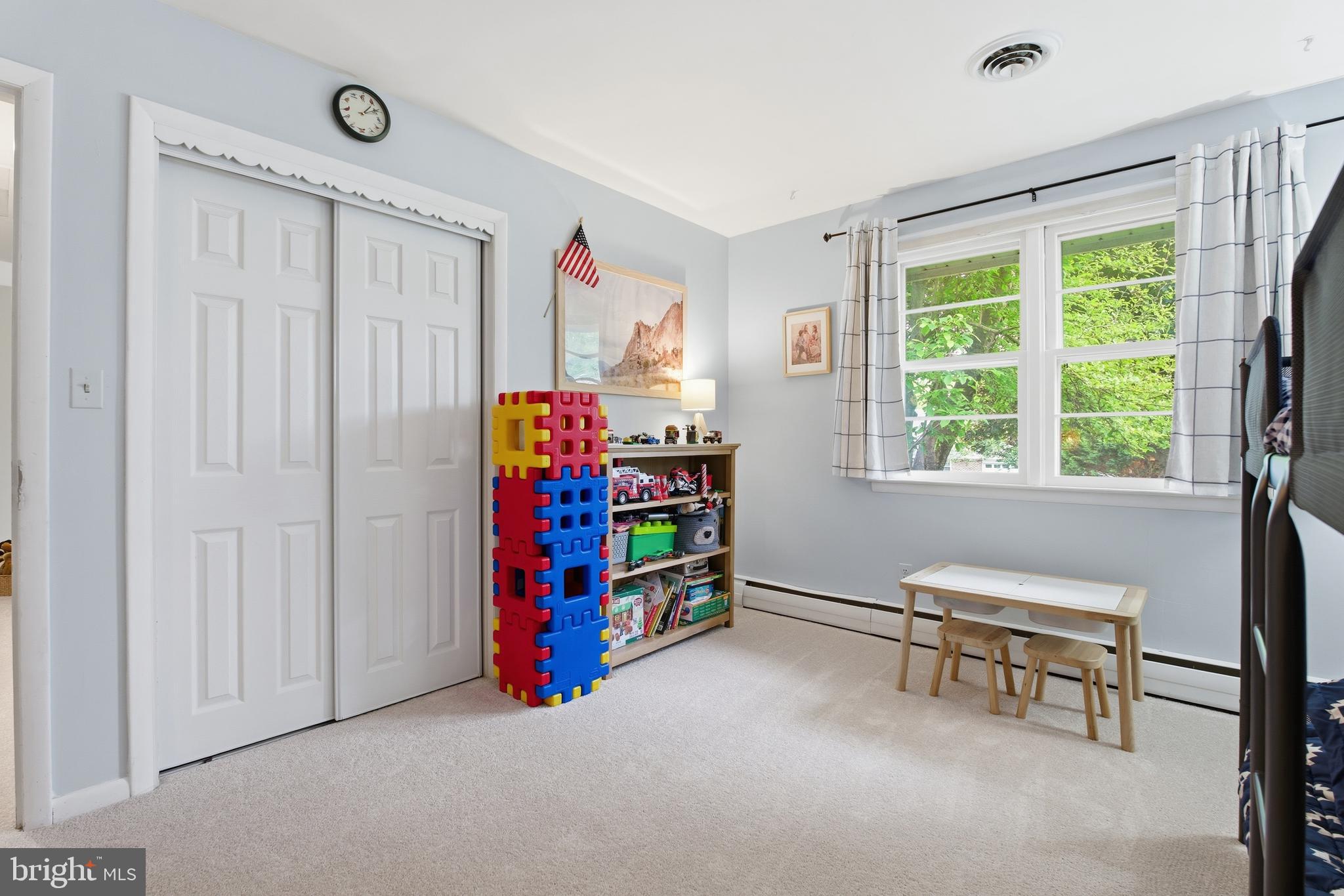 MOUNT HEBRON - Residential