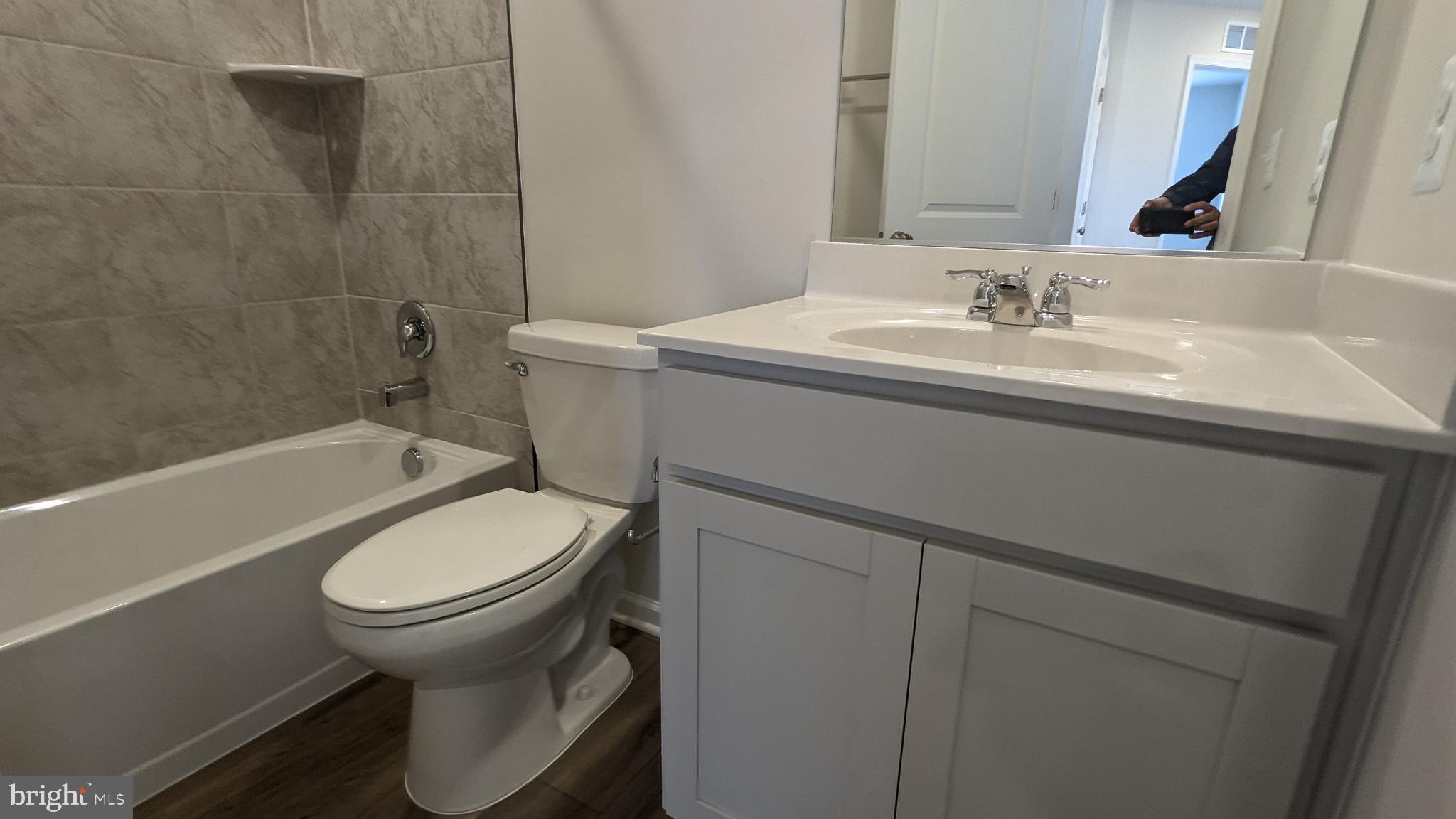 WILLOW GLEN - Residential Lease