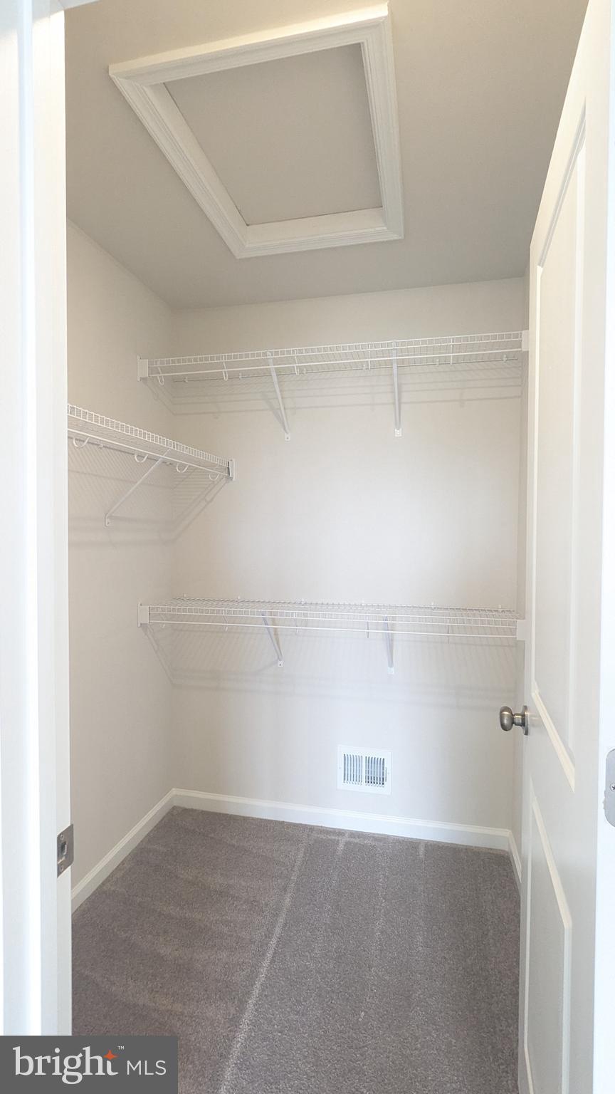 WILLOW GLEN - Residential Lease