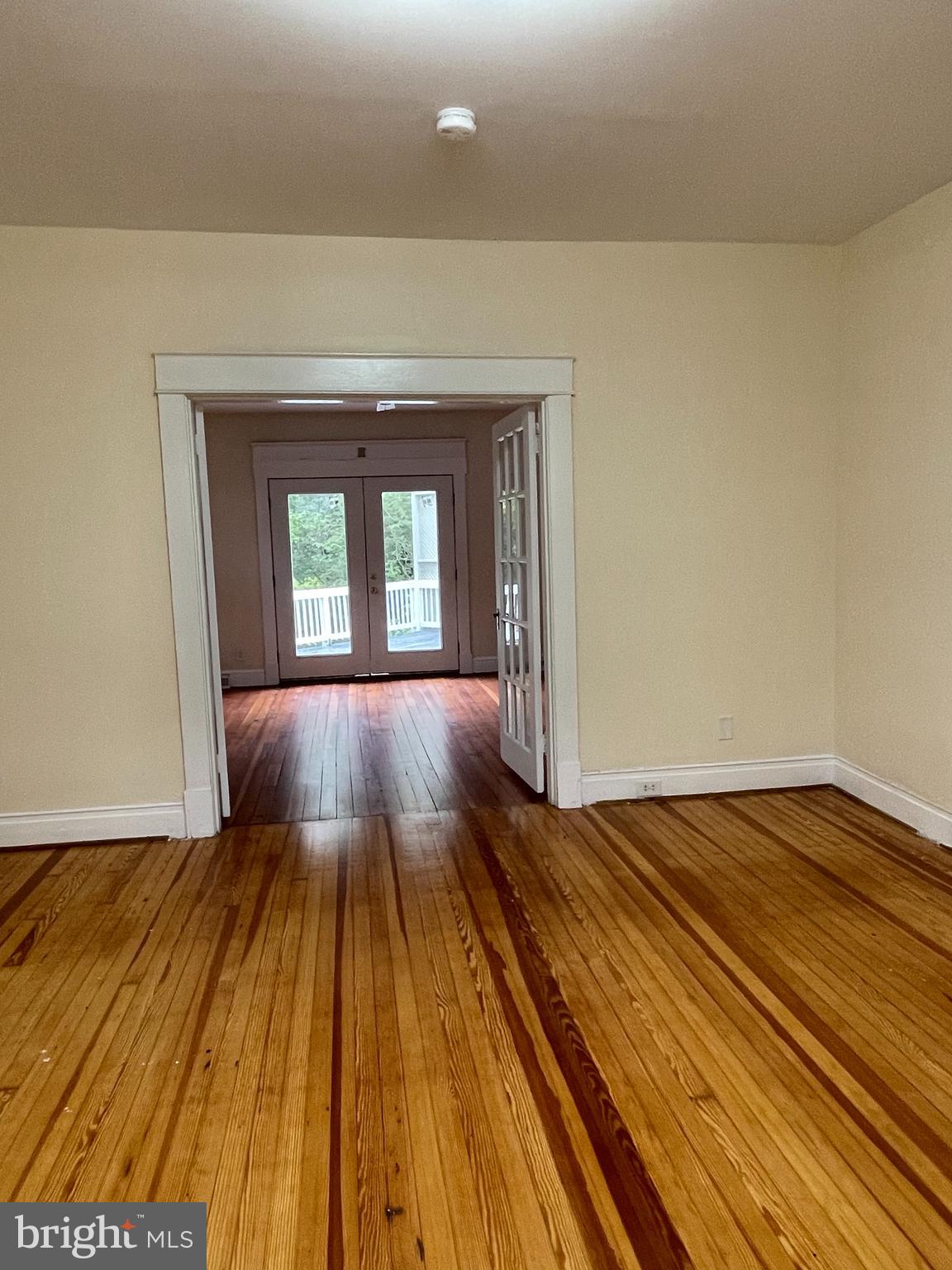 TOWN OF LOUISA - Residential