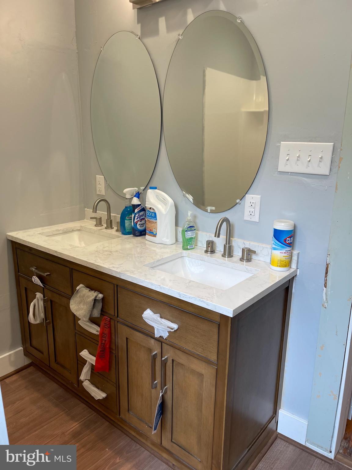 TOWN OF LOUISA - Residential