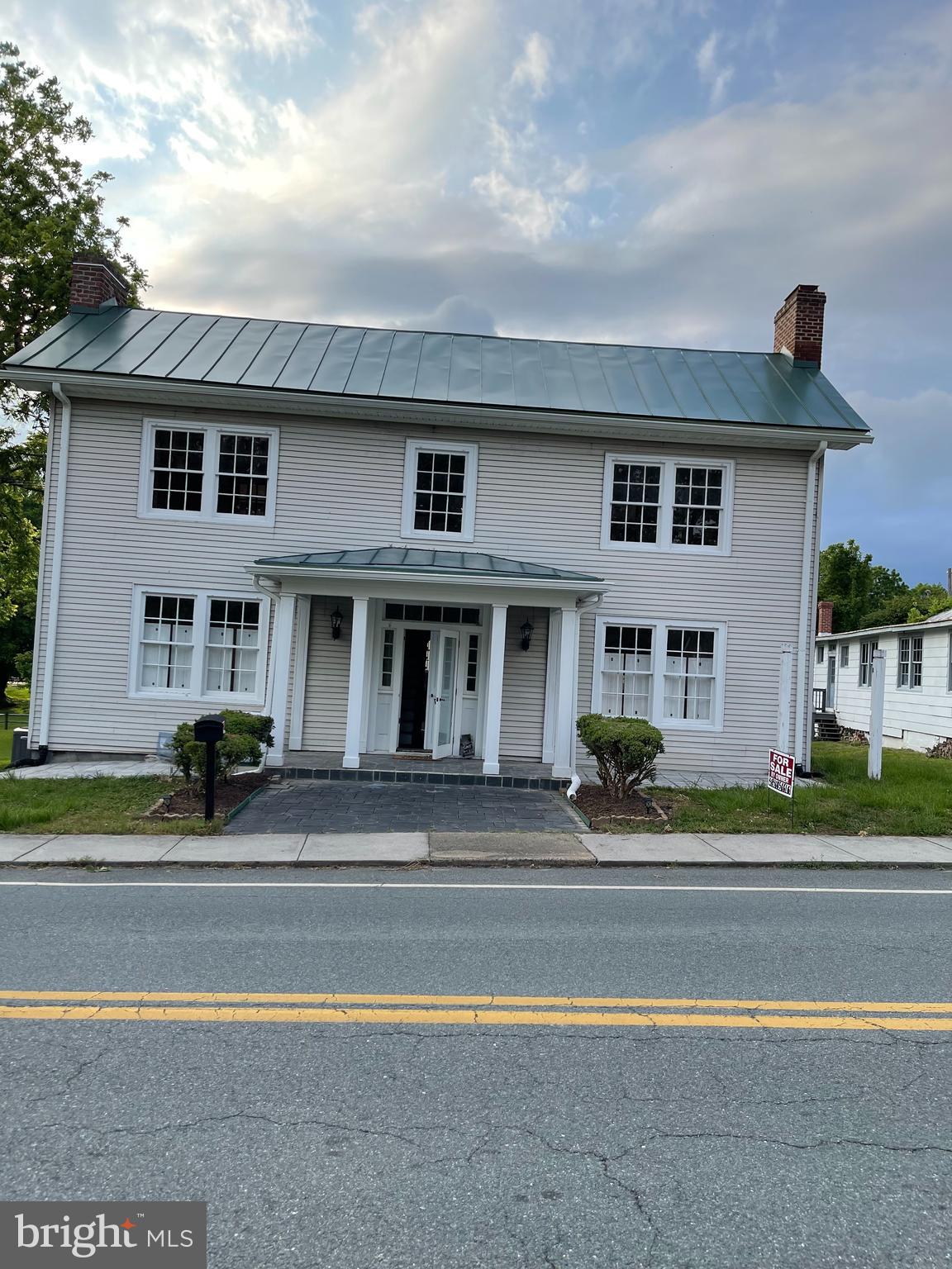 TOWN OF LOUISA - Residential