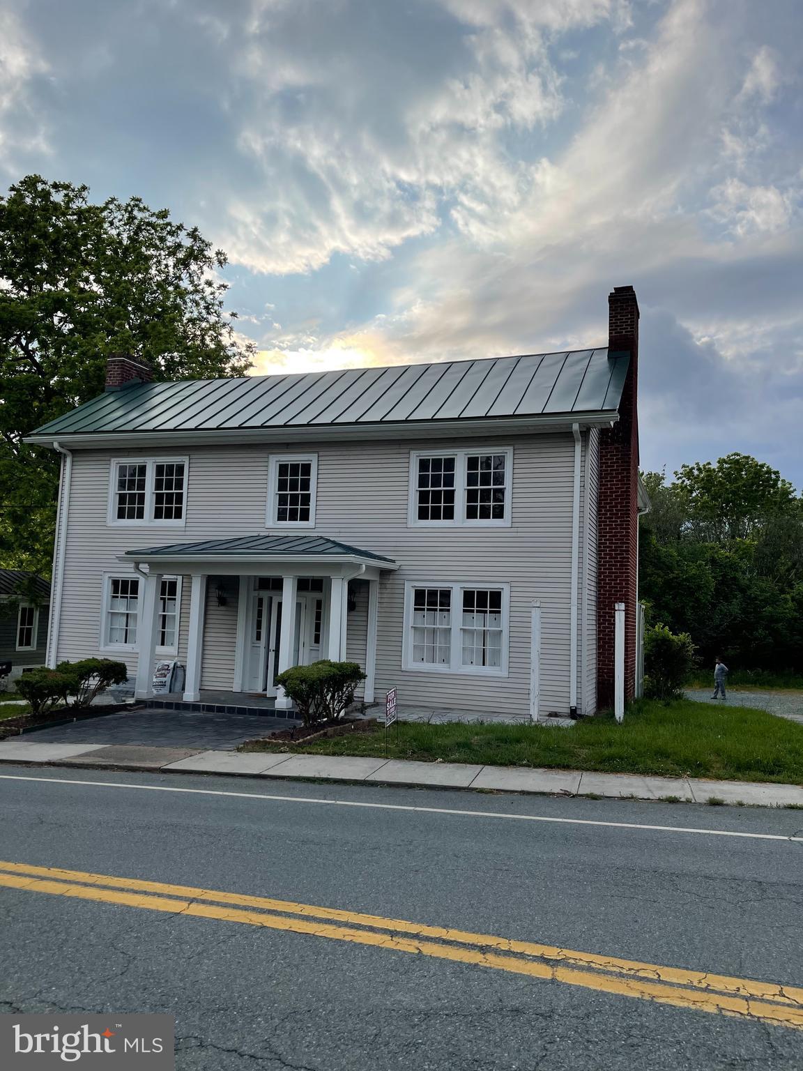 TOWN OF LOUISA - Residential