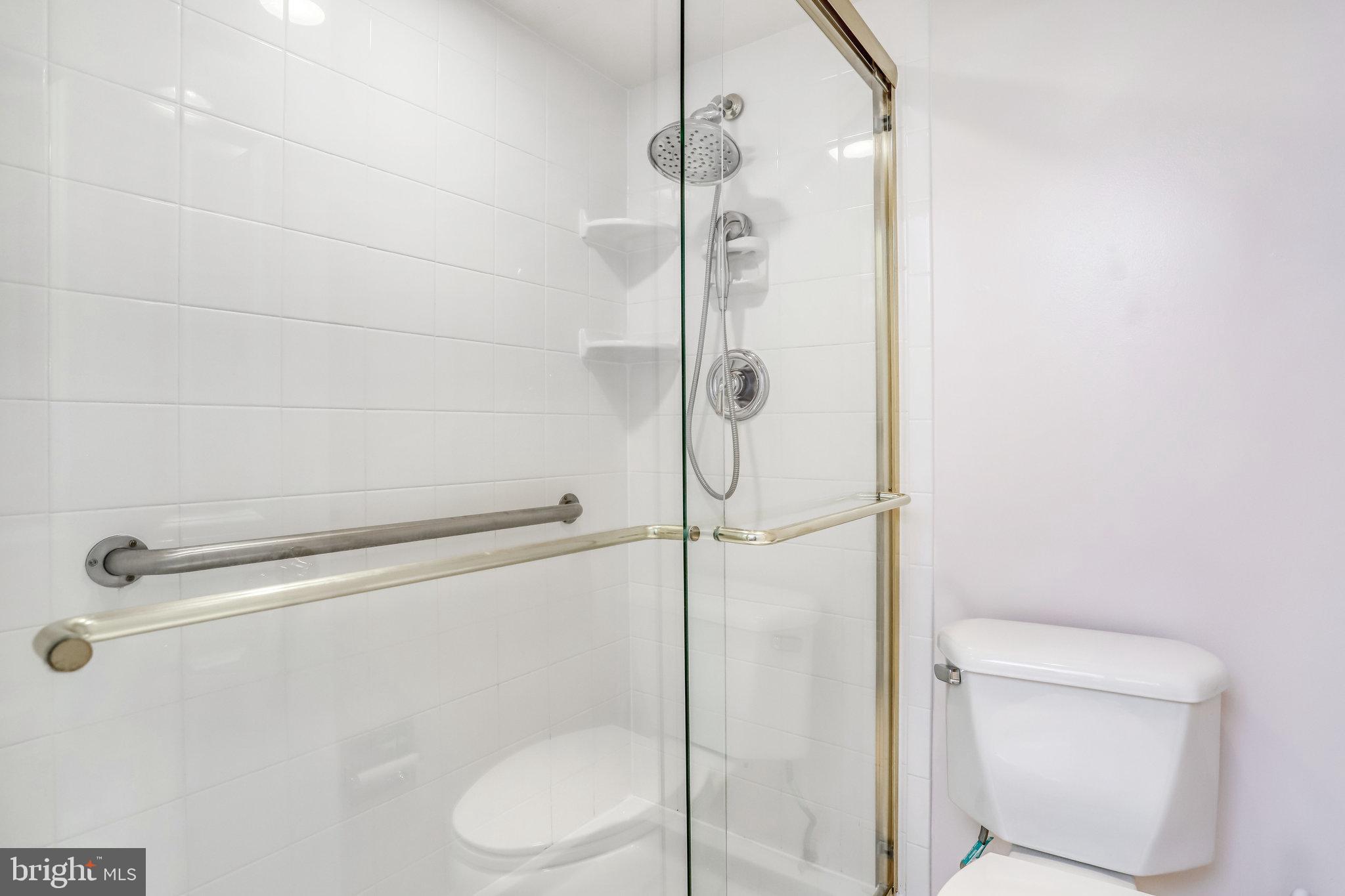 WATERGATE AT LANDMARK - Residential