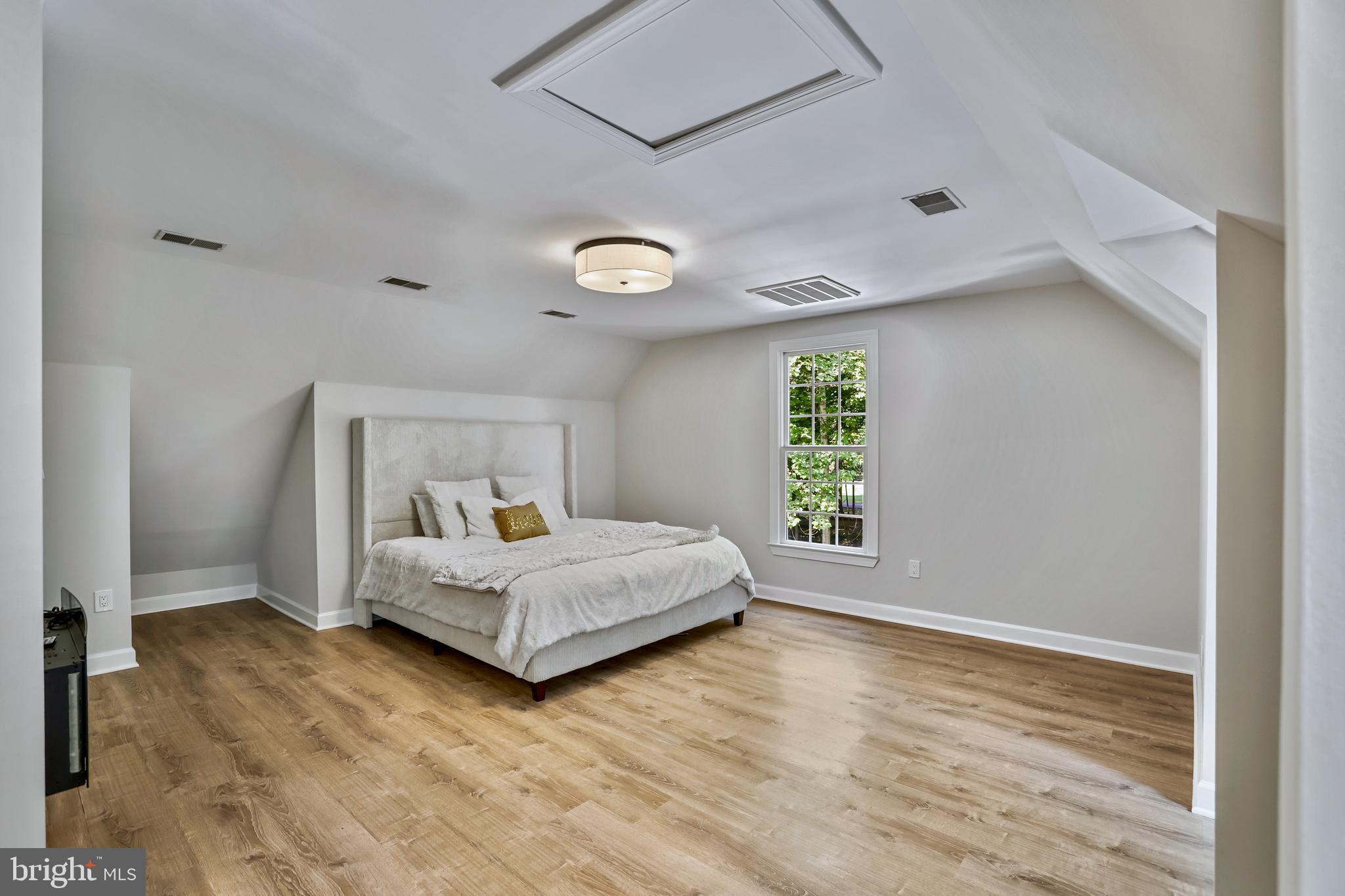 FIELDS - Residential