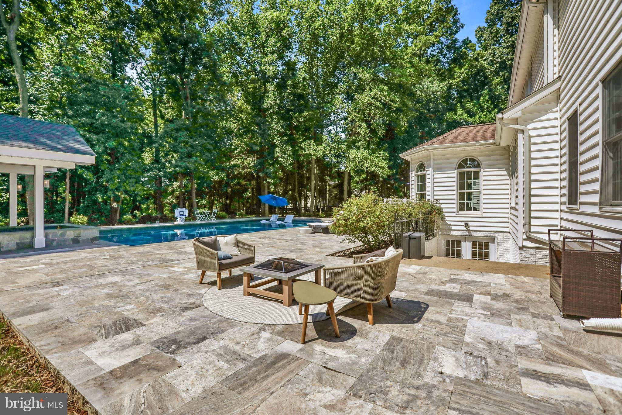 FIELDS - Residential