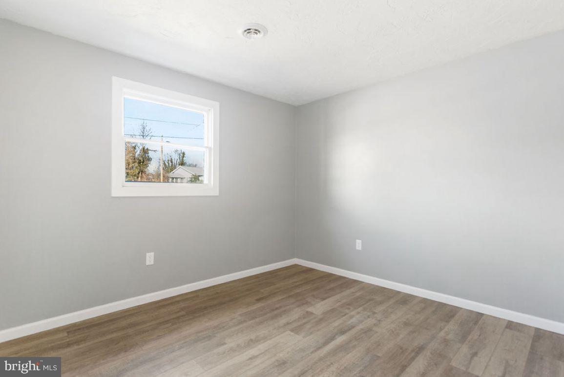 NONE, RURAL - Residential