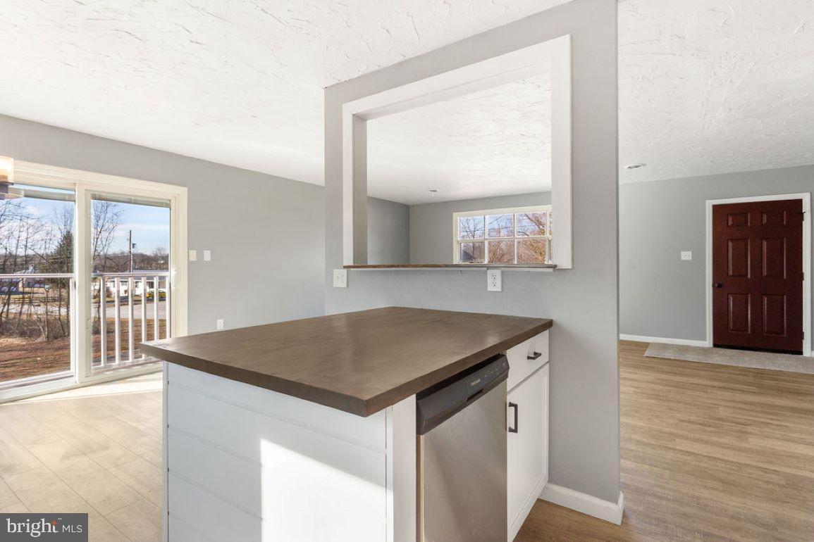 NONE, RURAL - Residential