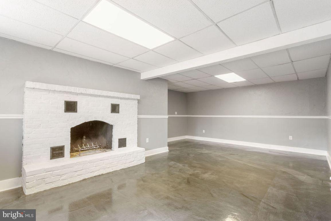 NONE, RURAL - Residential