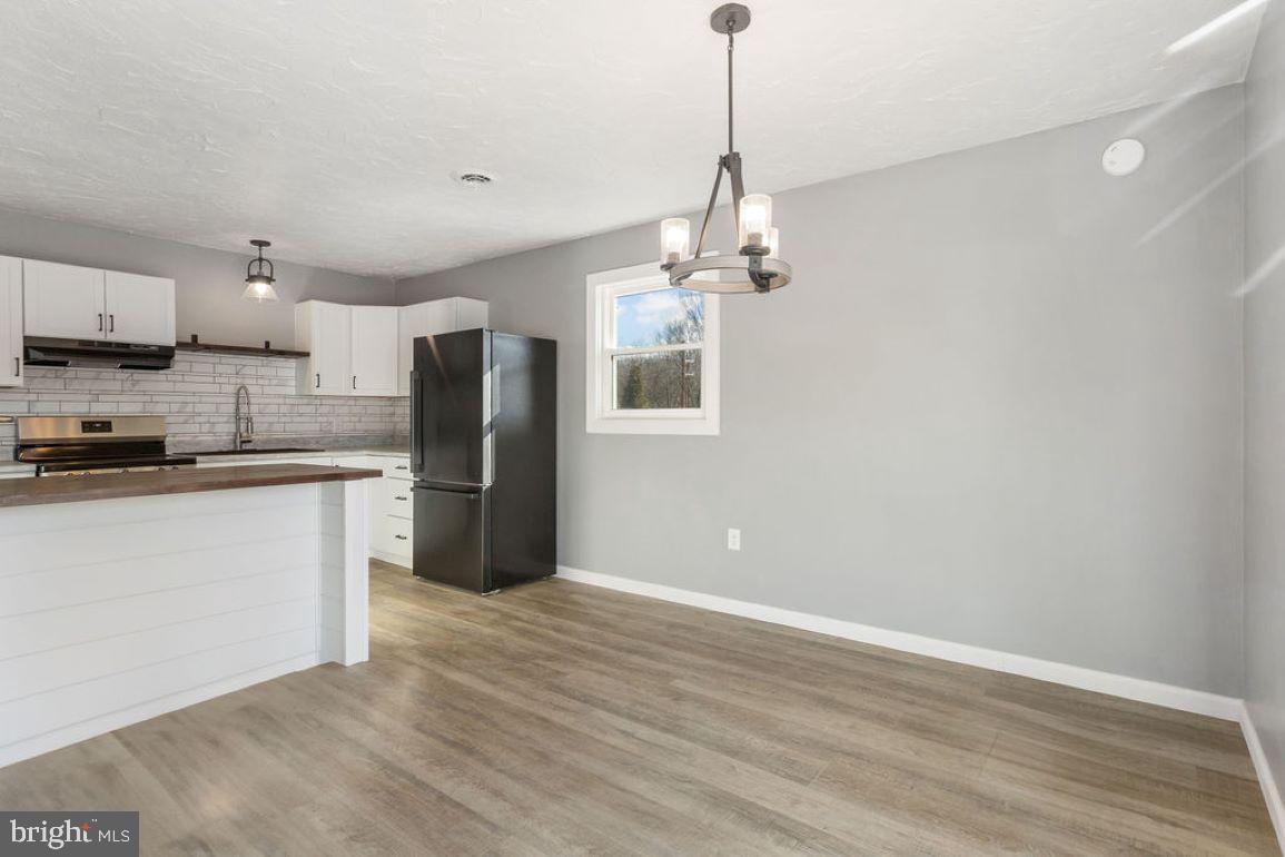 NONE, RURAL - Residential