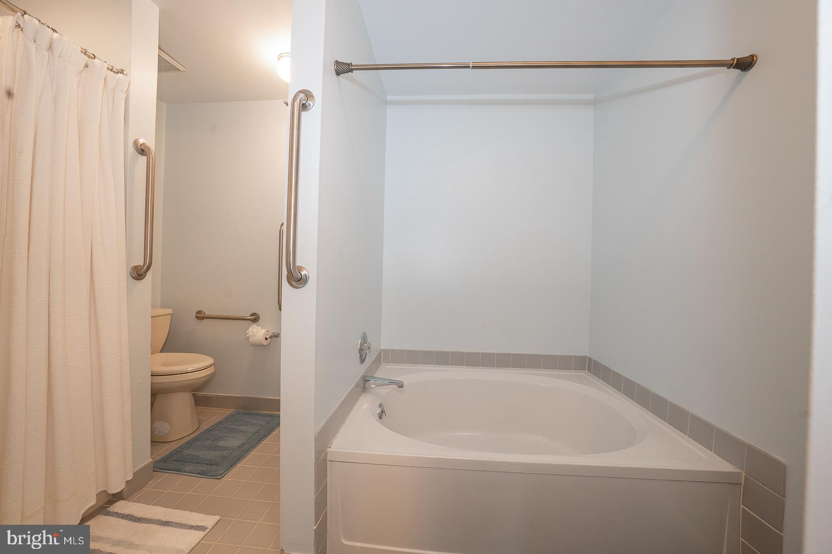 DARLINGTON WOODS - Residential