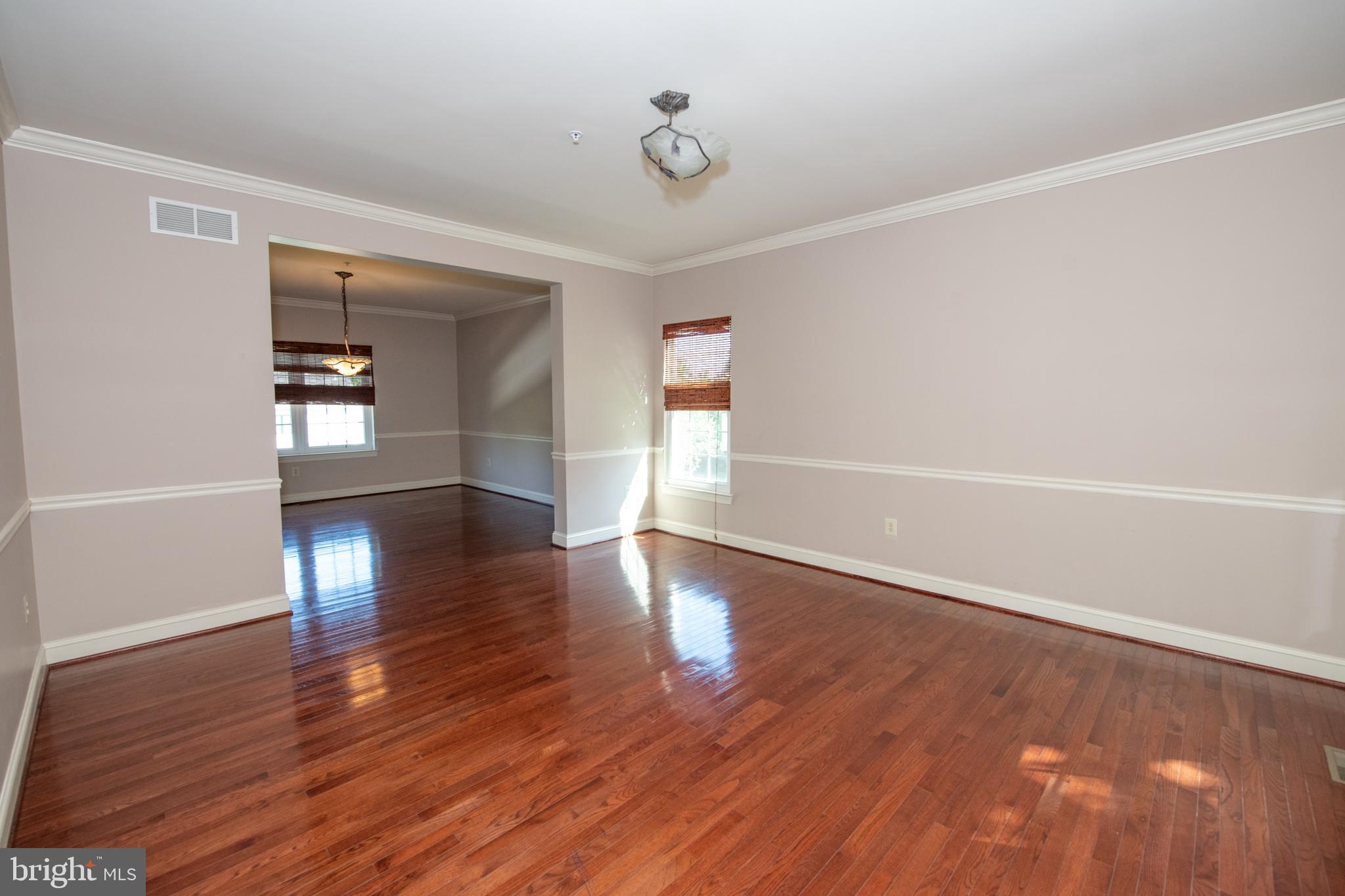 3954 CHARTER CLUB DRIVE