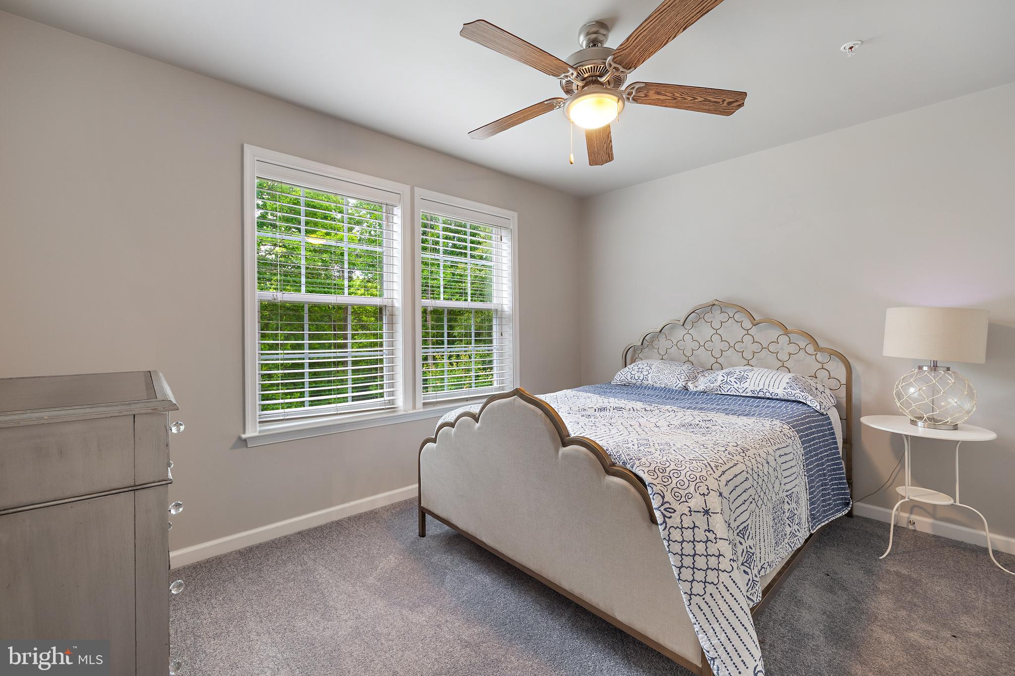 STRATFORD ESTATES - Residential