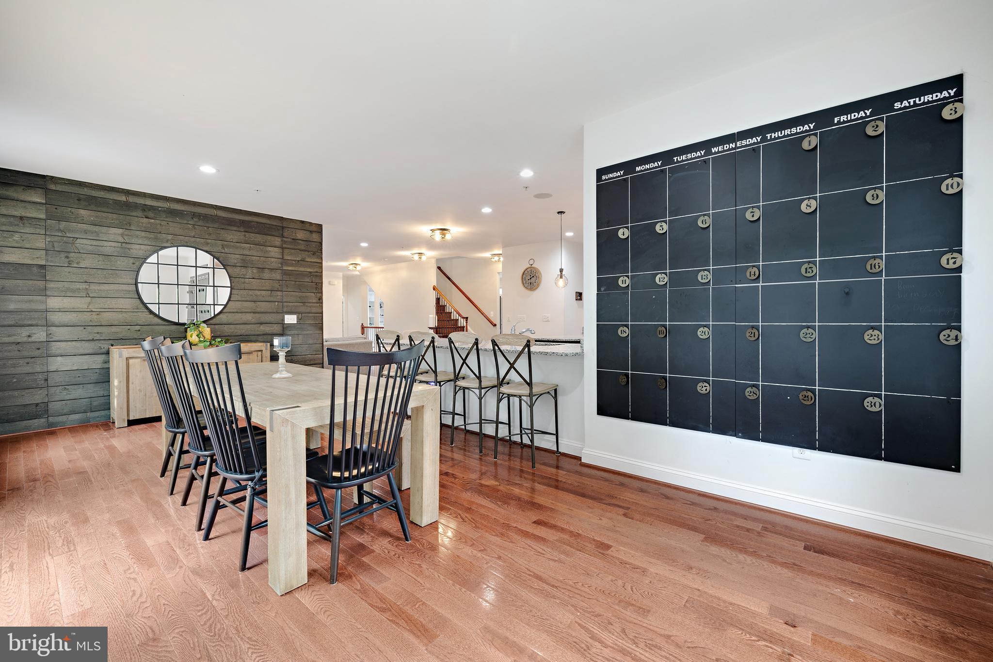 STRATFORD ESTATES - Residential