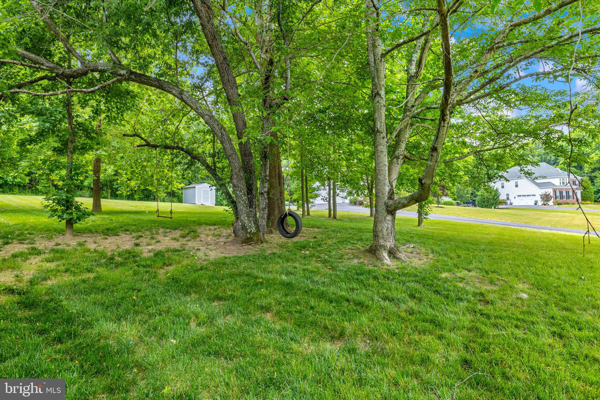 STRATFORD ESTATES - Residential