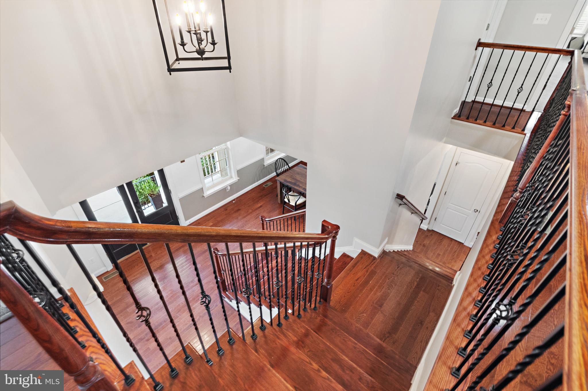 STRATFORD ESTATES - Residential