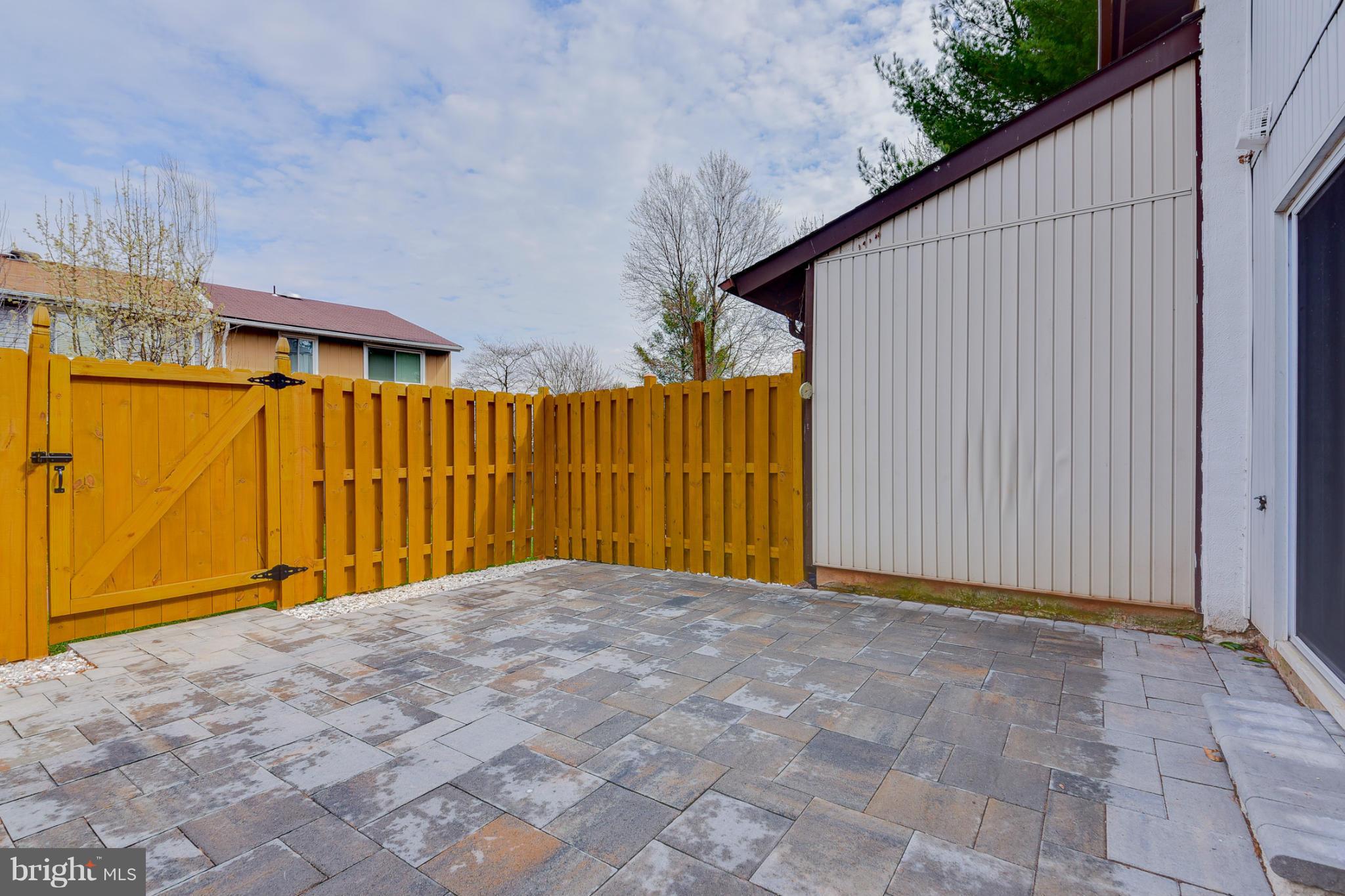 SUGARLAND RUN - Residential