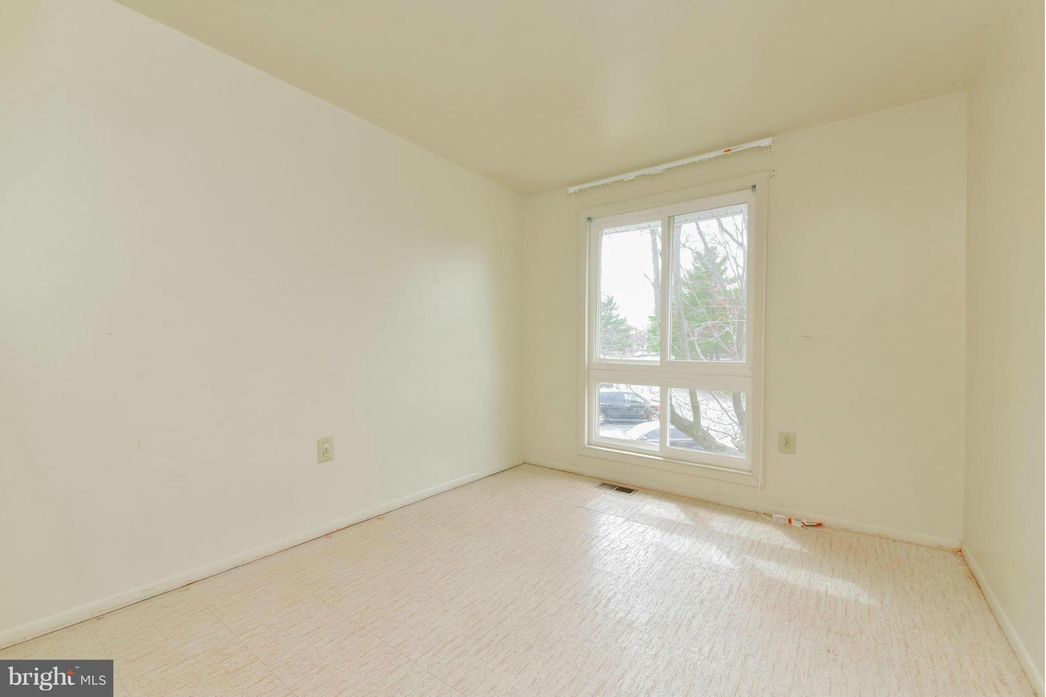 SUGARLAND RUN - Residential