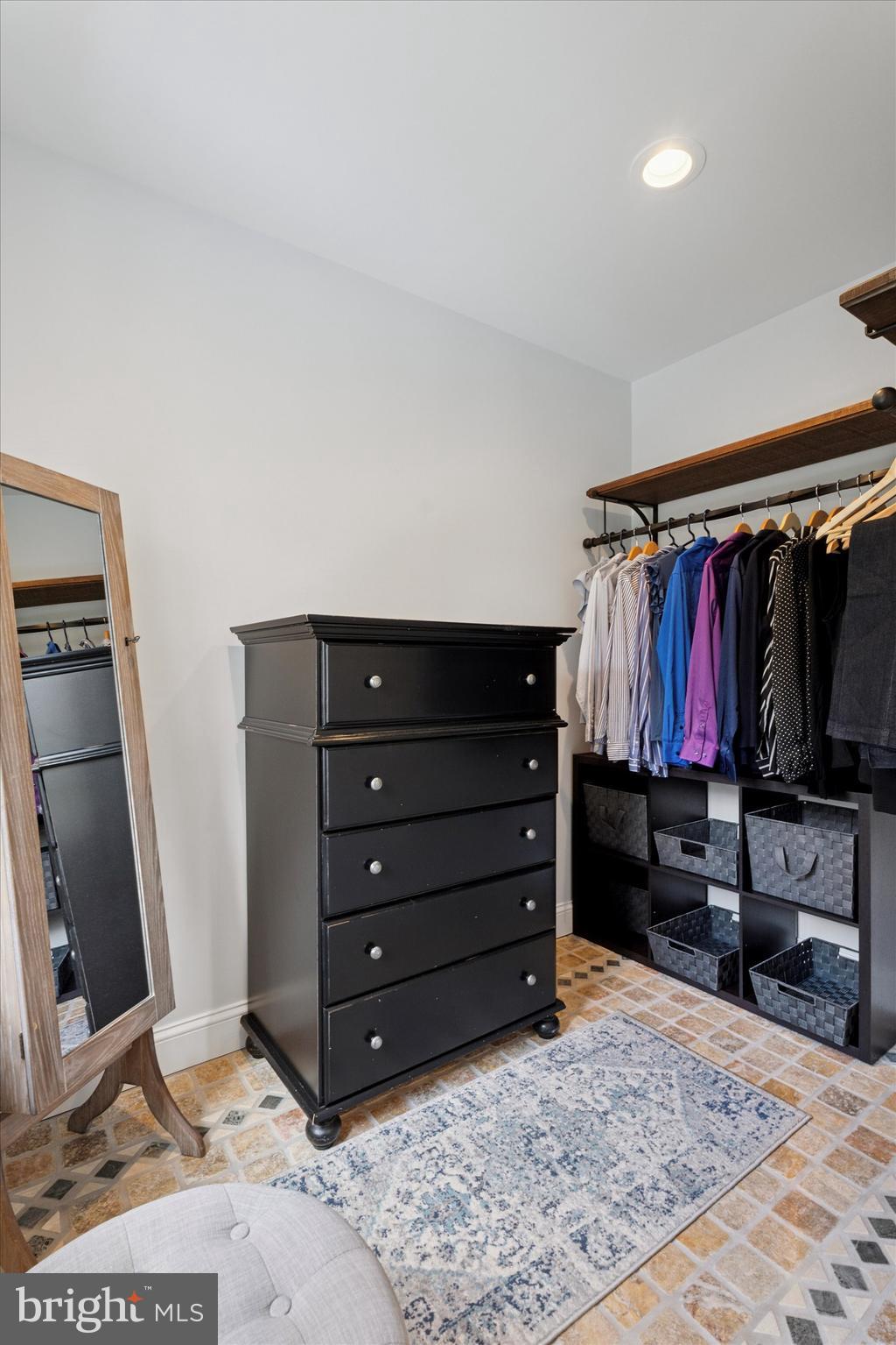 MERION STATION - Residential