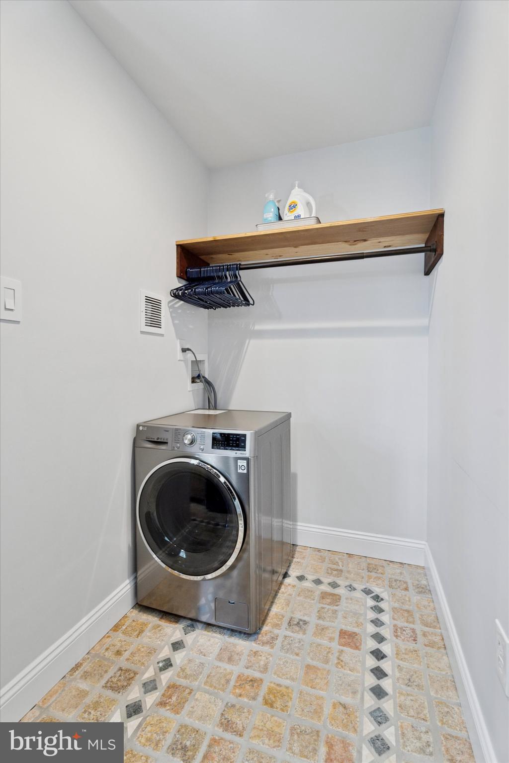 MERION STATION - Residential