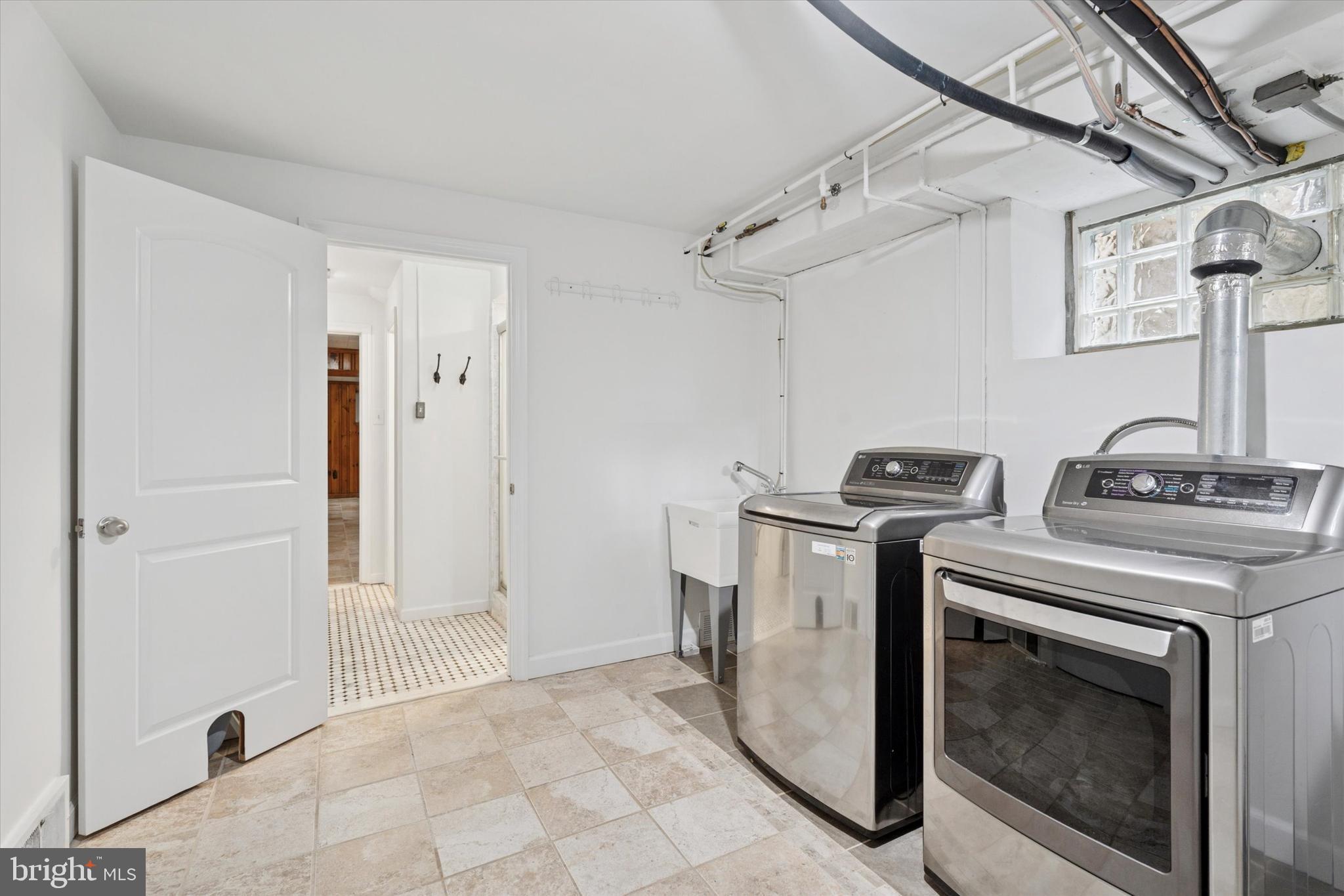 MERION STATION - Residential