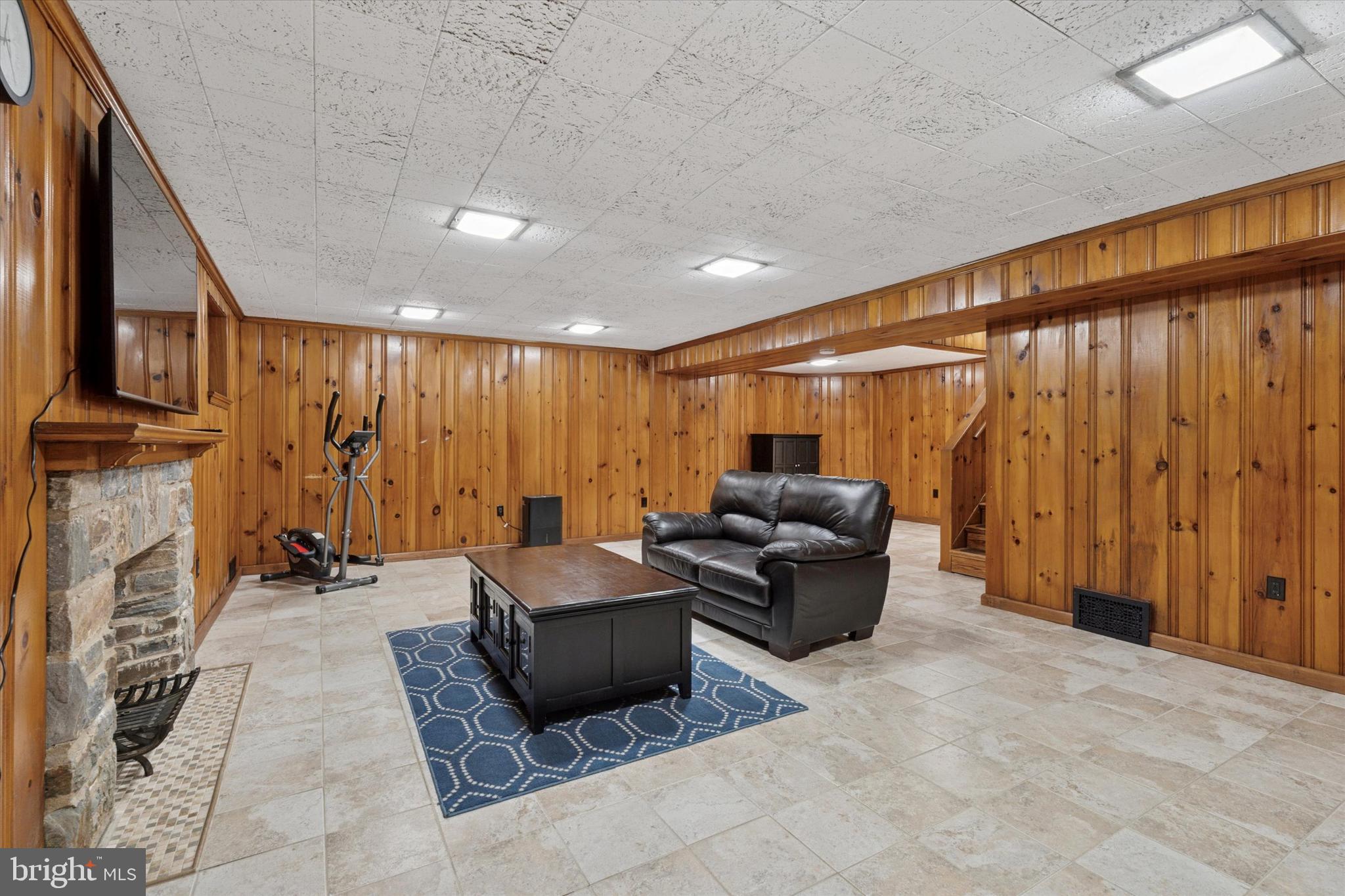 MERION STATION - Residential