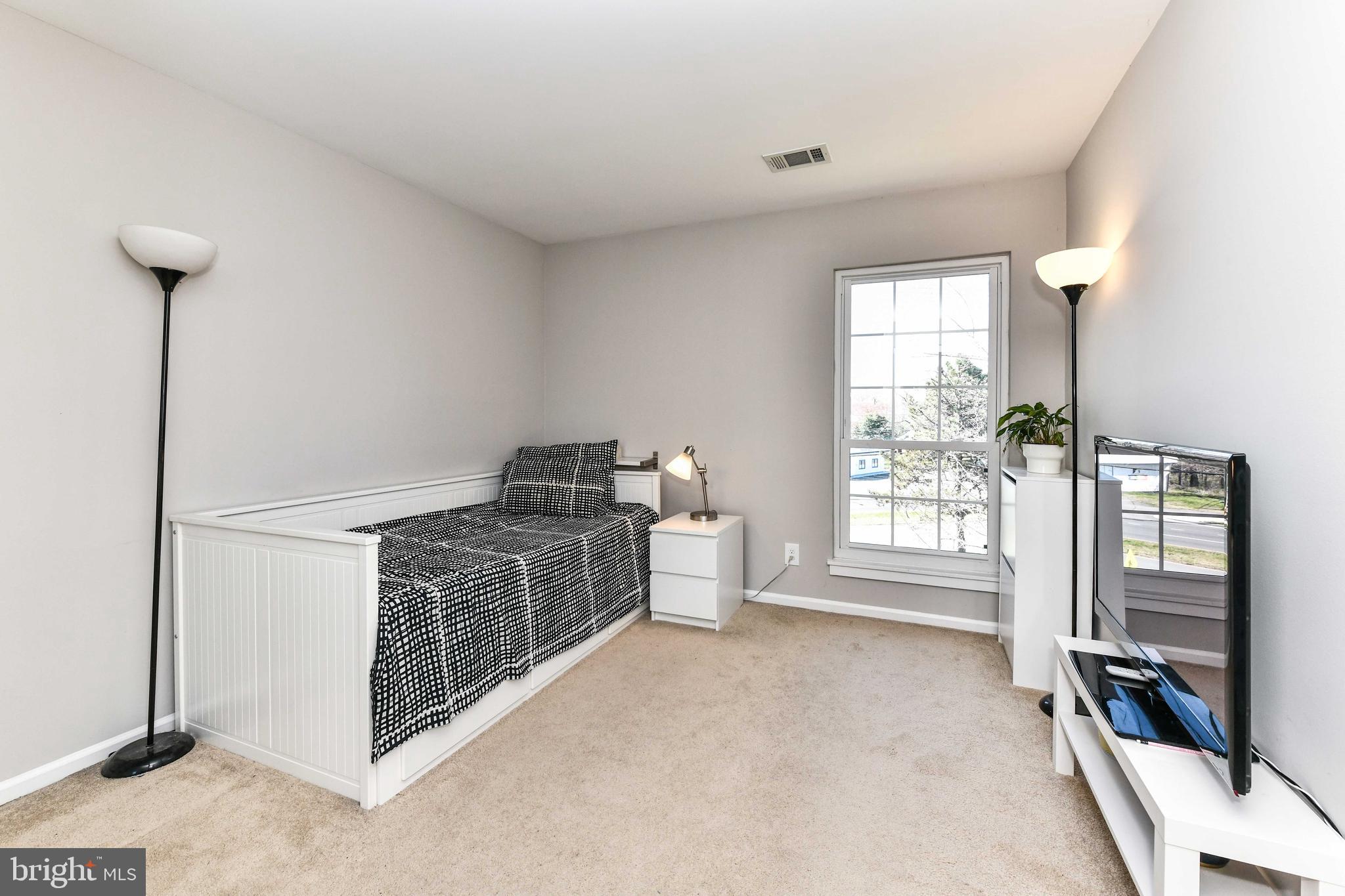 PINECREST - Residential Lease