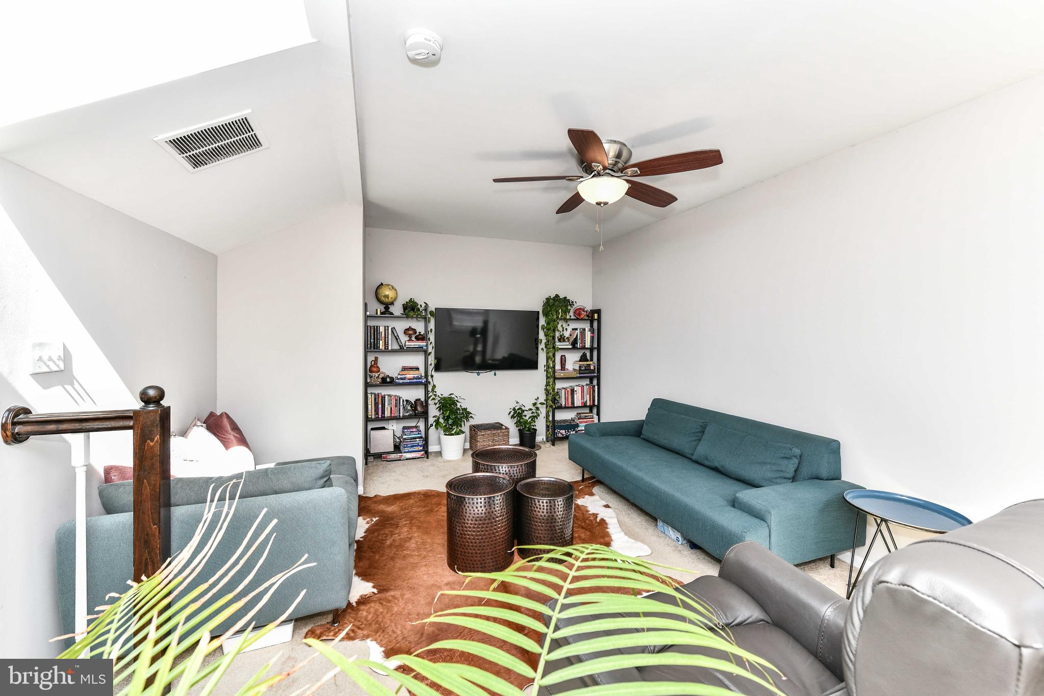 PINECREST - Residential Lease