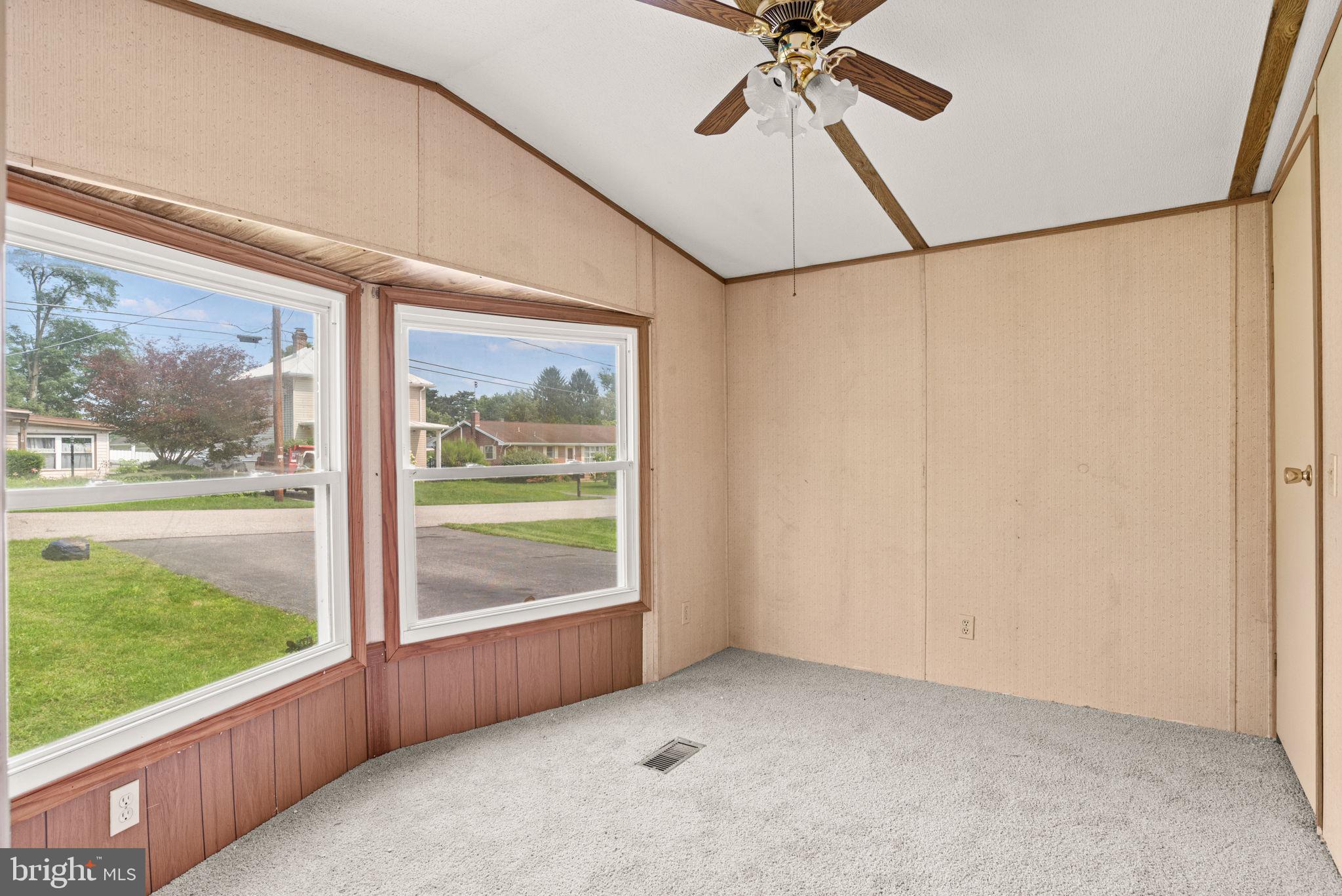 108 MARBETH AVE