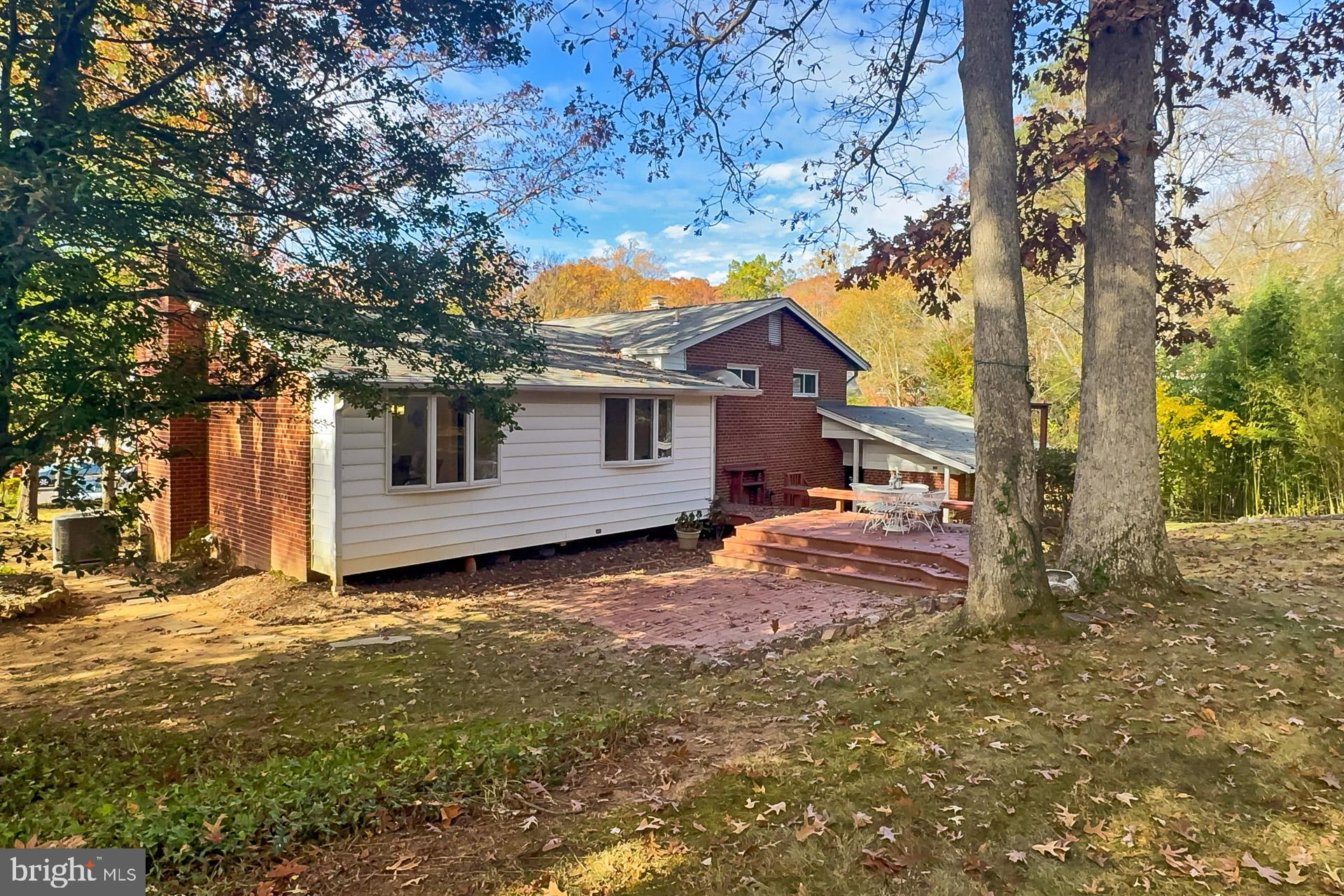 VALLEY BROOK - Residential