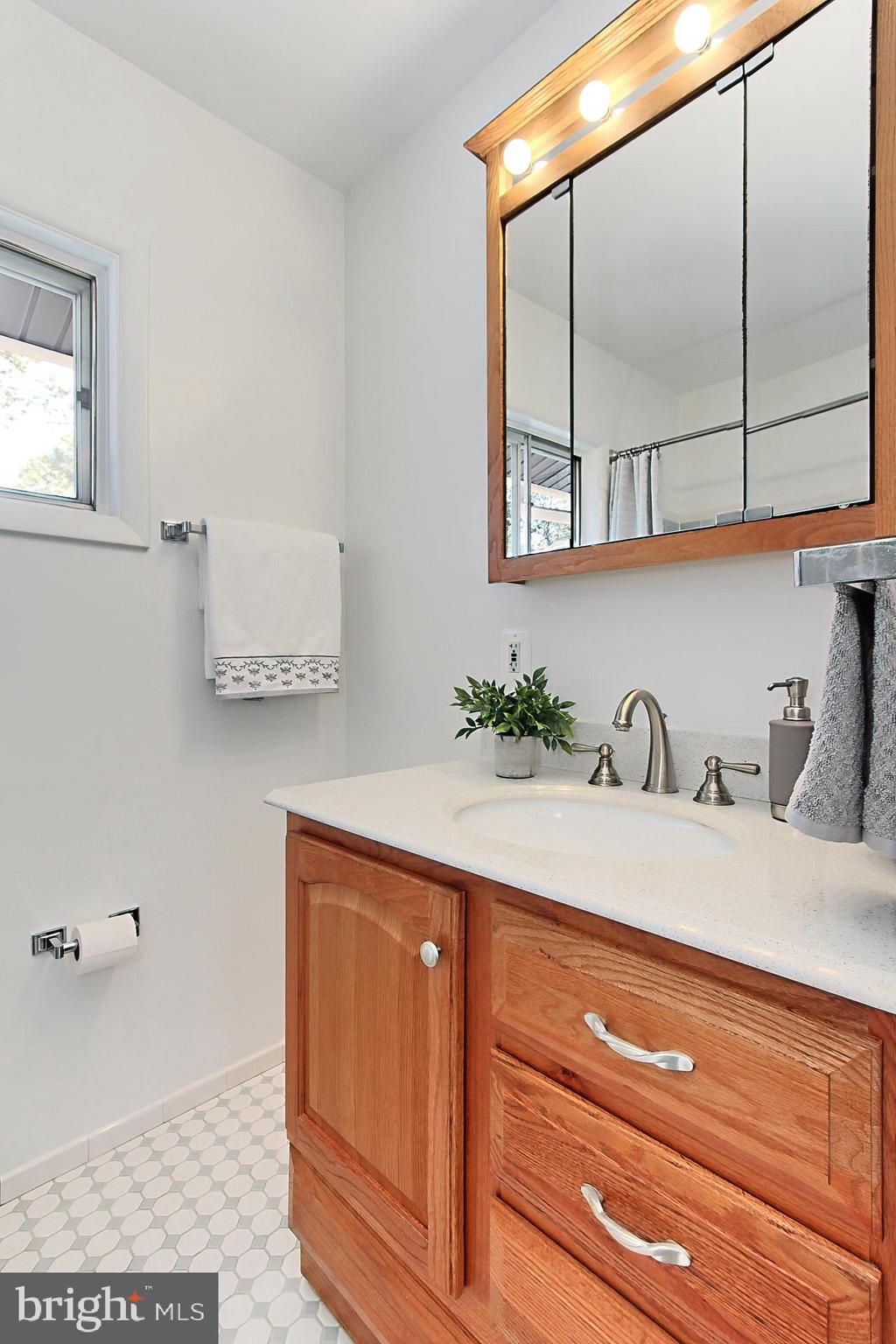 VALLEY BROOK - Residential