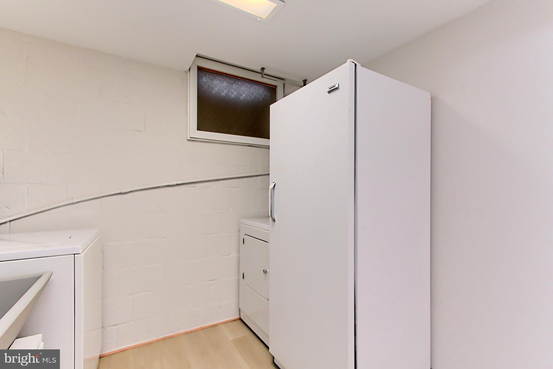 VALLEY BROOK - Residential