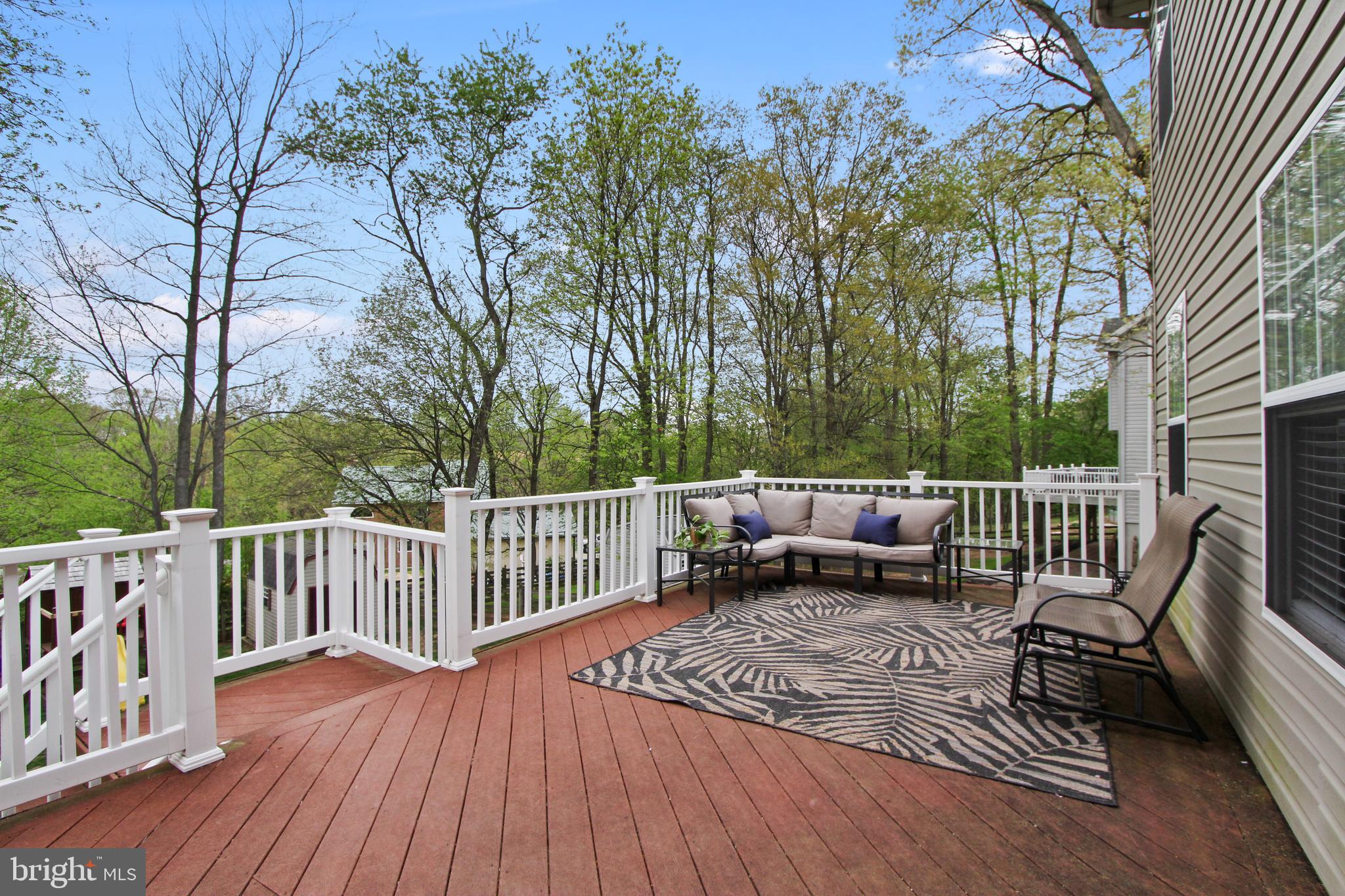 STEWARTSTOWN STATION - Residential