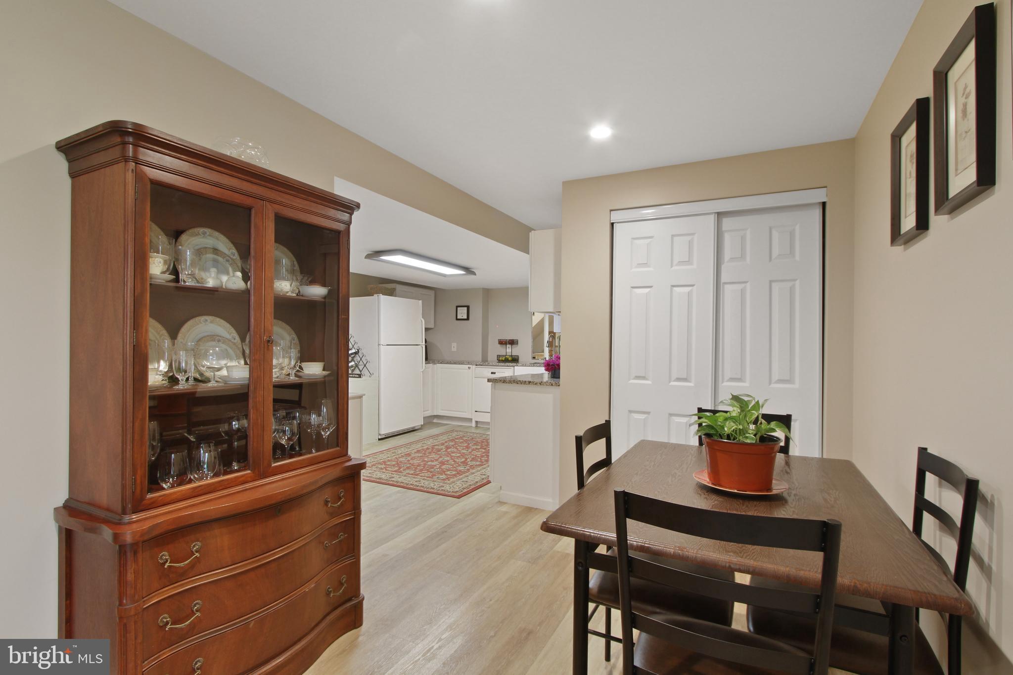 STEWARTSTOWN STATION - Residential