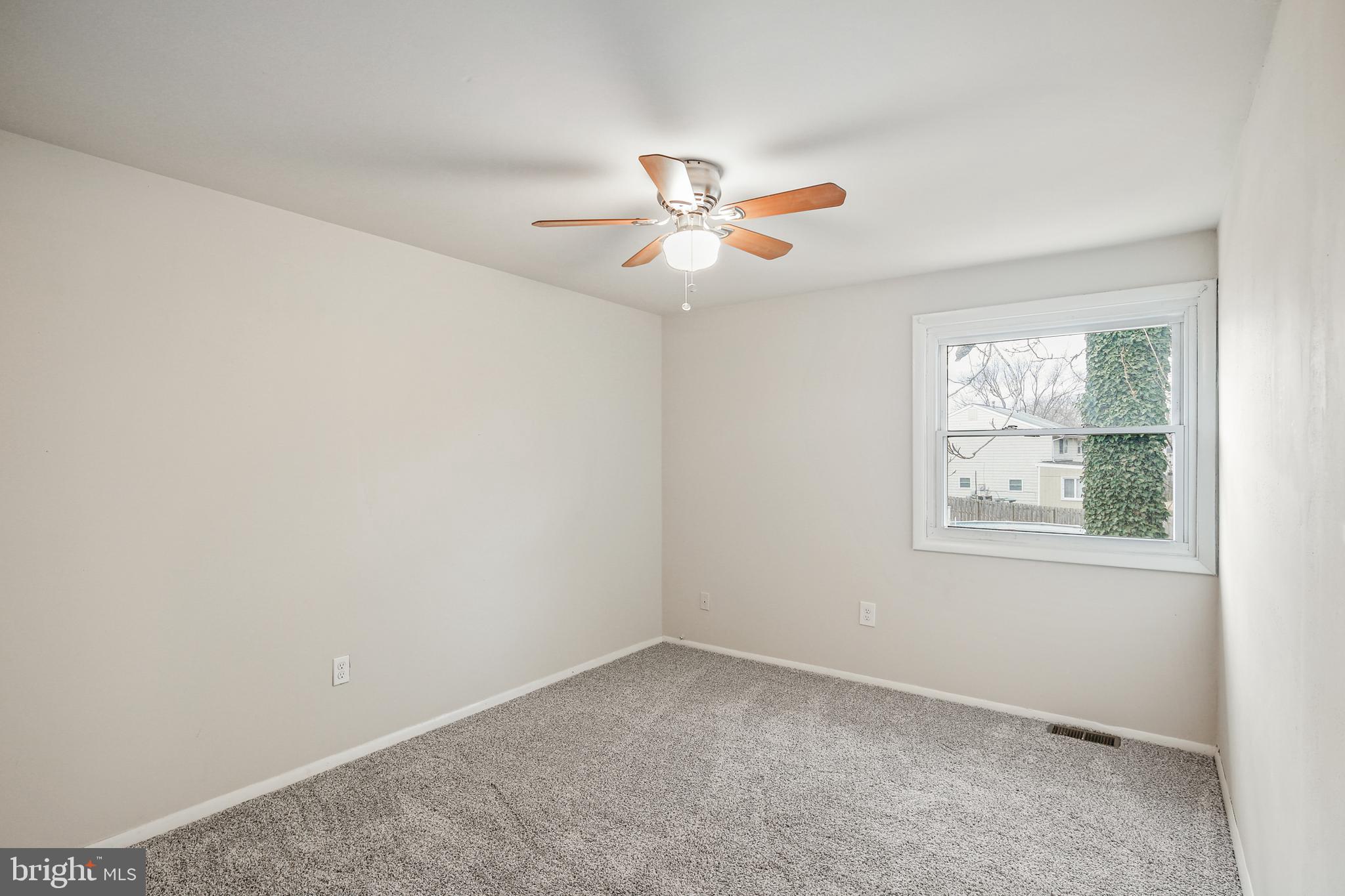 ROCK CREEK ESTATES - Residential