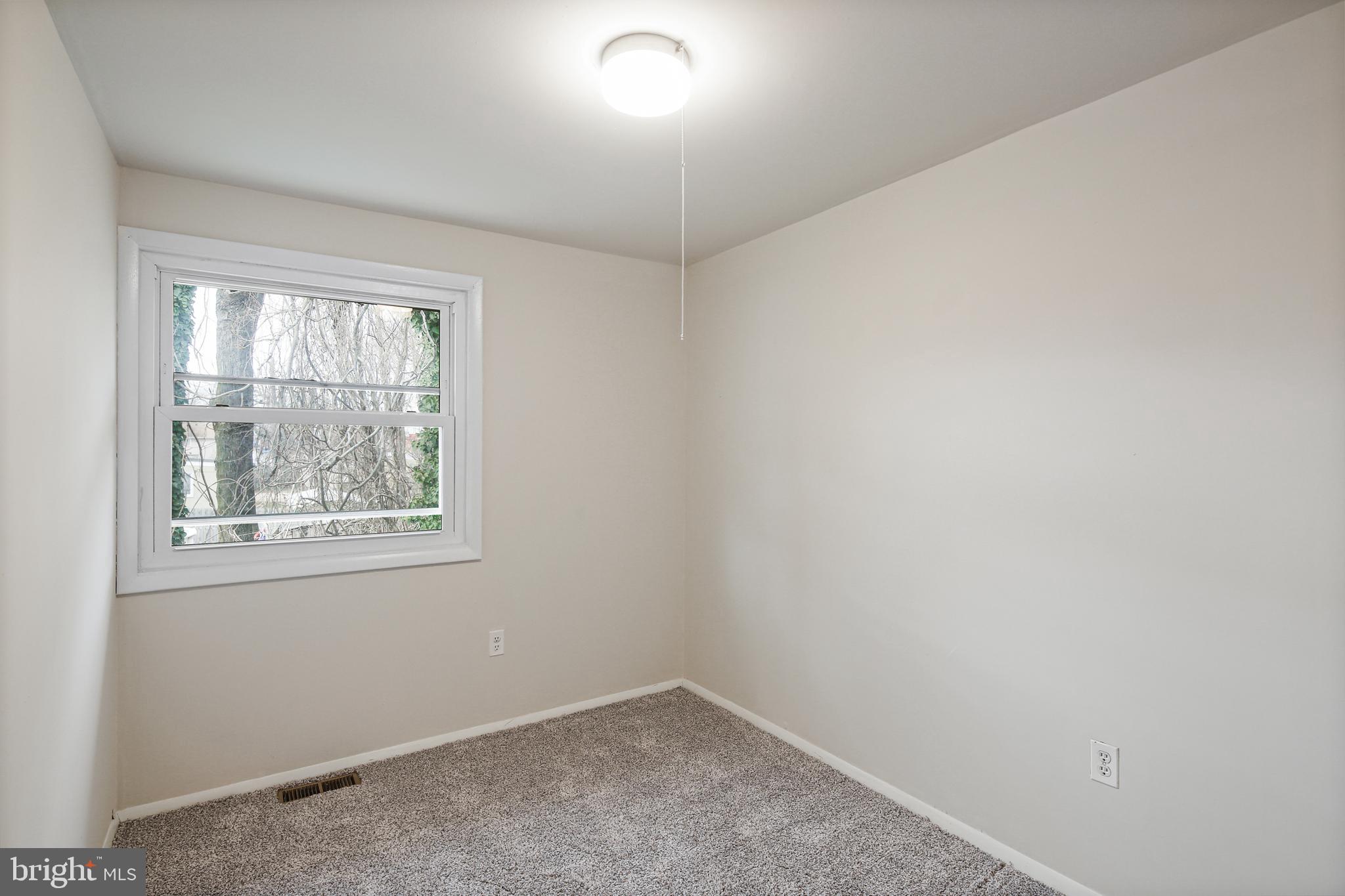 ROCK CREEK ESTATES - Residential