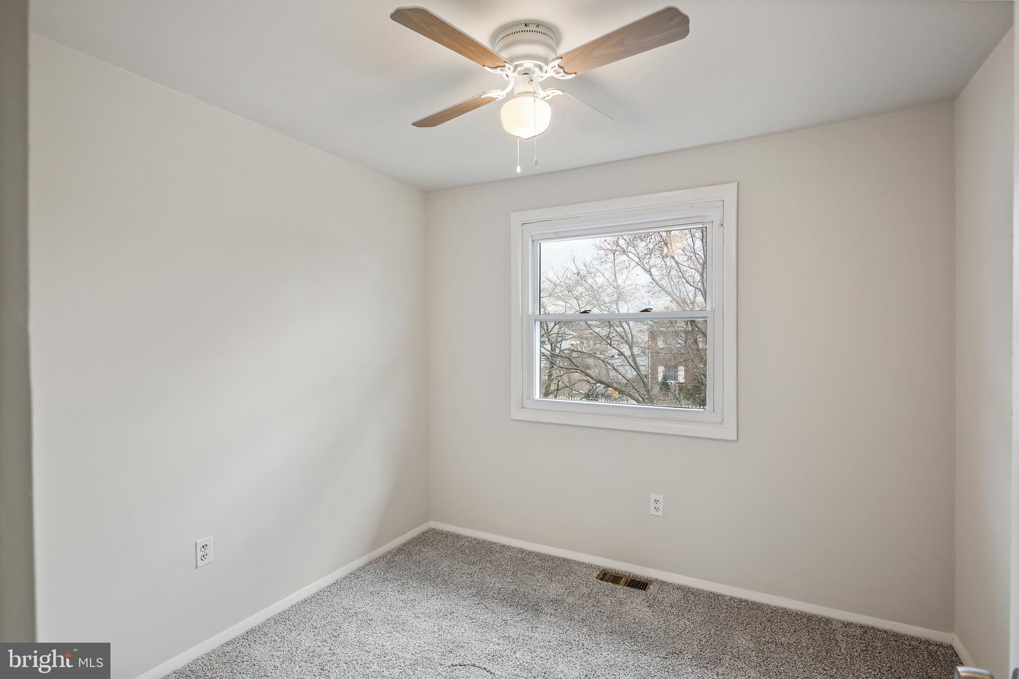 ROCK CREEK ESTATES - Residential