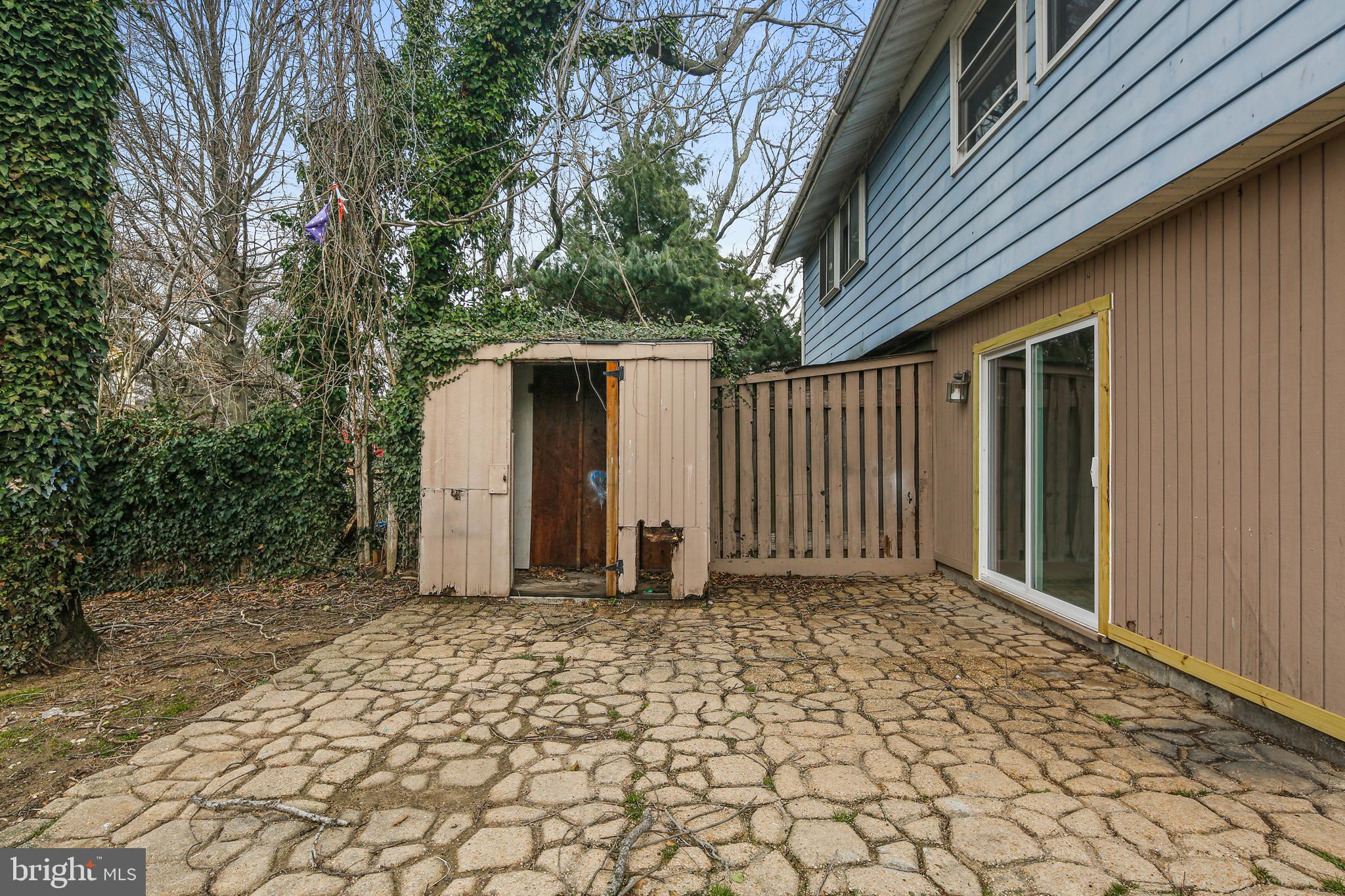 ROCK CREEK ESTATES - Residential