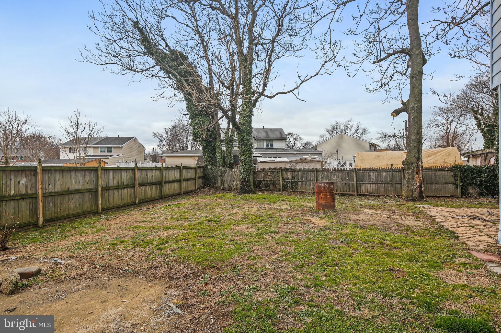 ROCK CREEK ESTATES - Residential