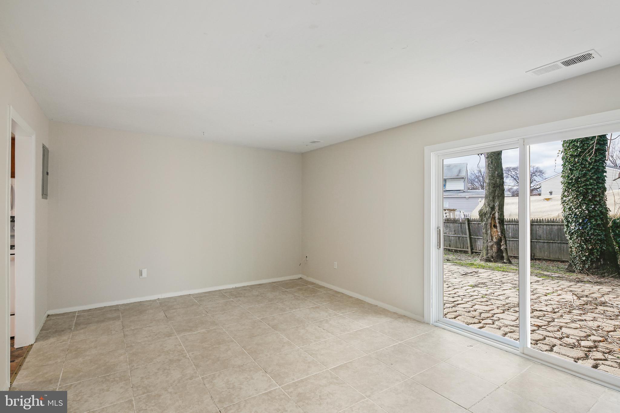 ROCK CREEK ESTATES - Residential