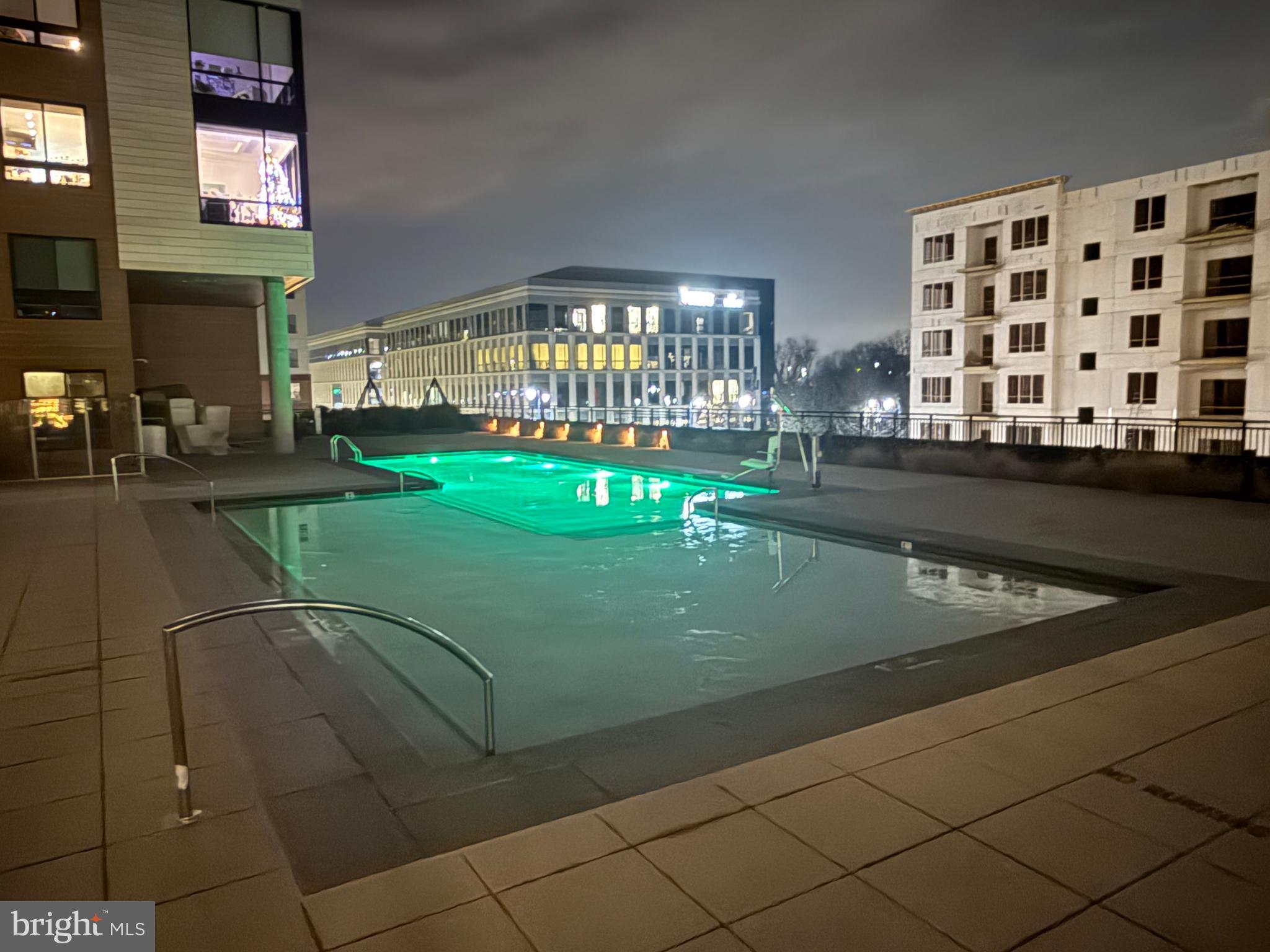 OXON HILL - Residential