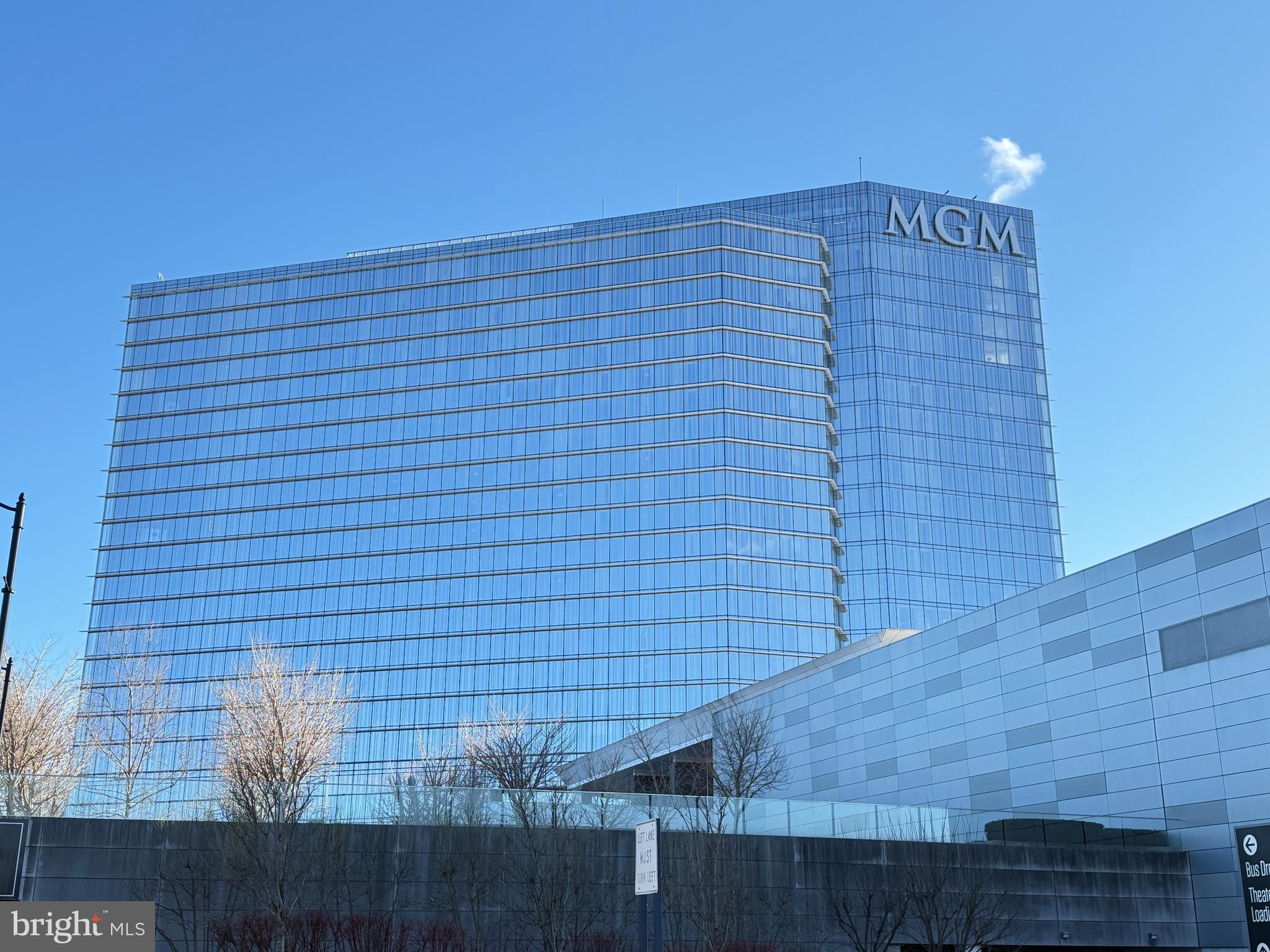 OXON HILL - Residential