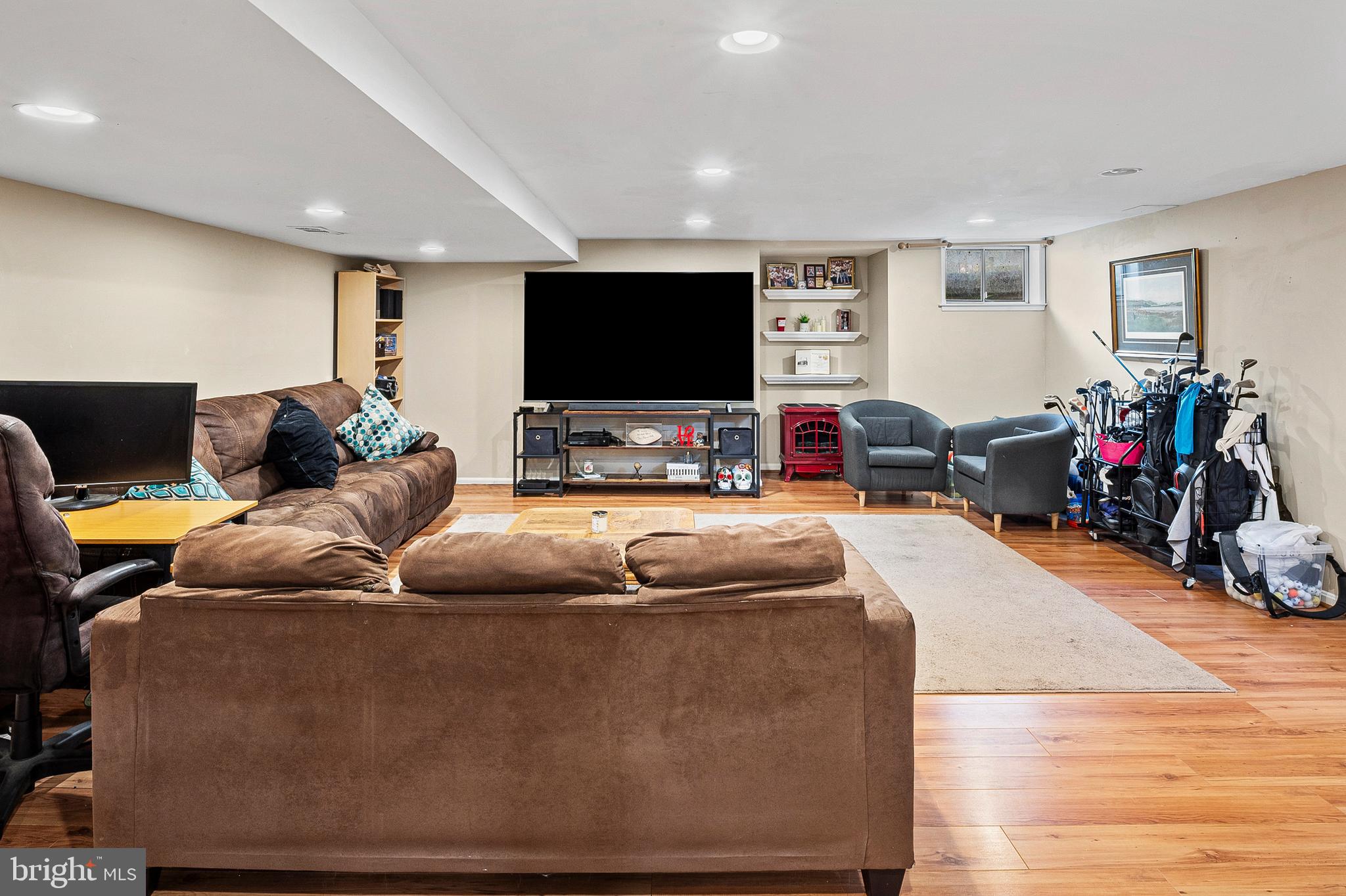 FOXHALL FARM - Residential